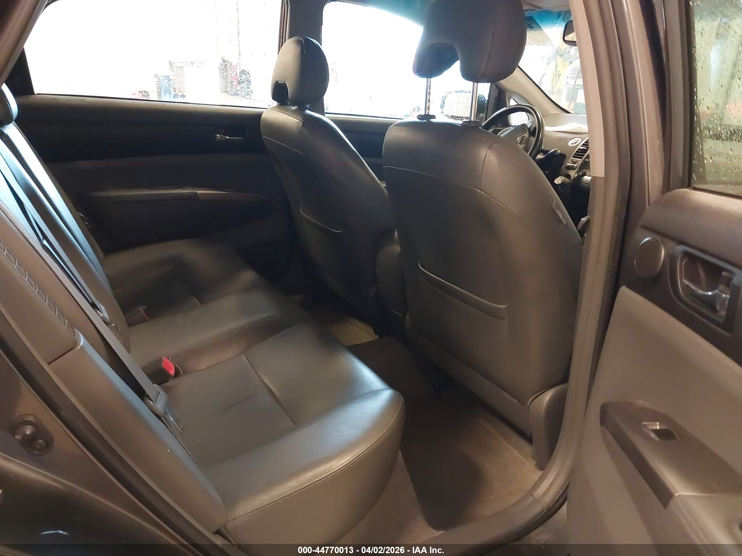 TOYOTA PRIUS image 8