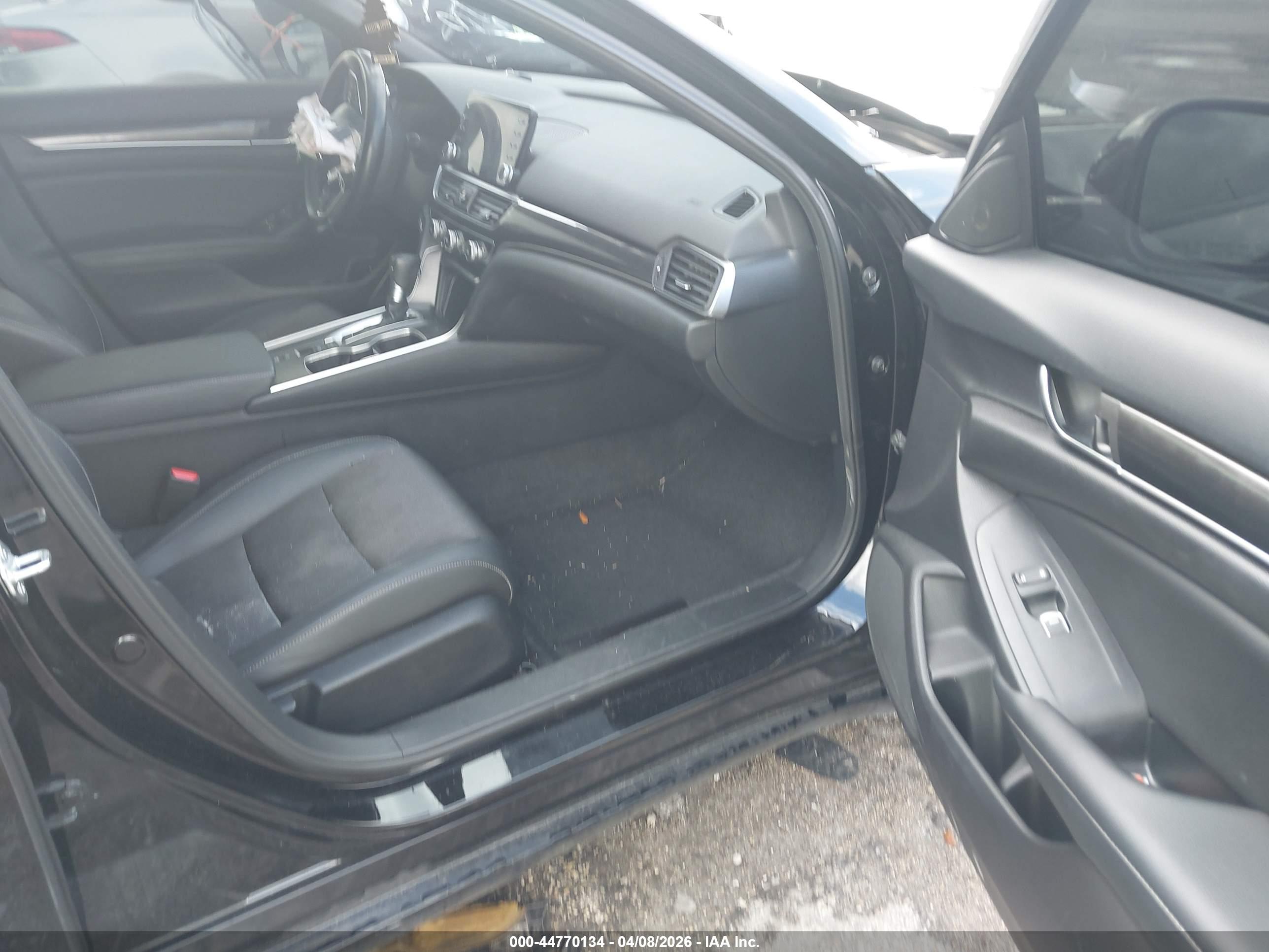 HONDA ACCORD image 5