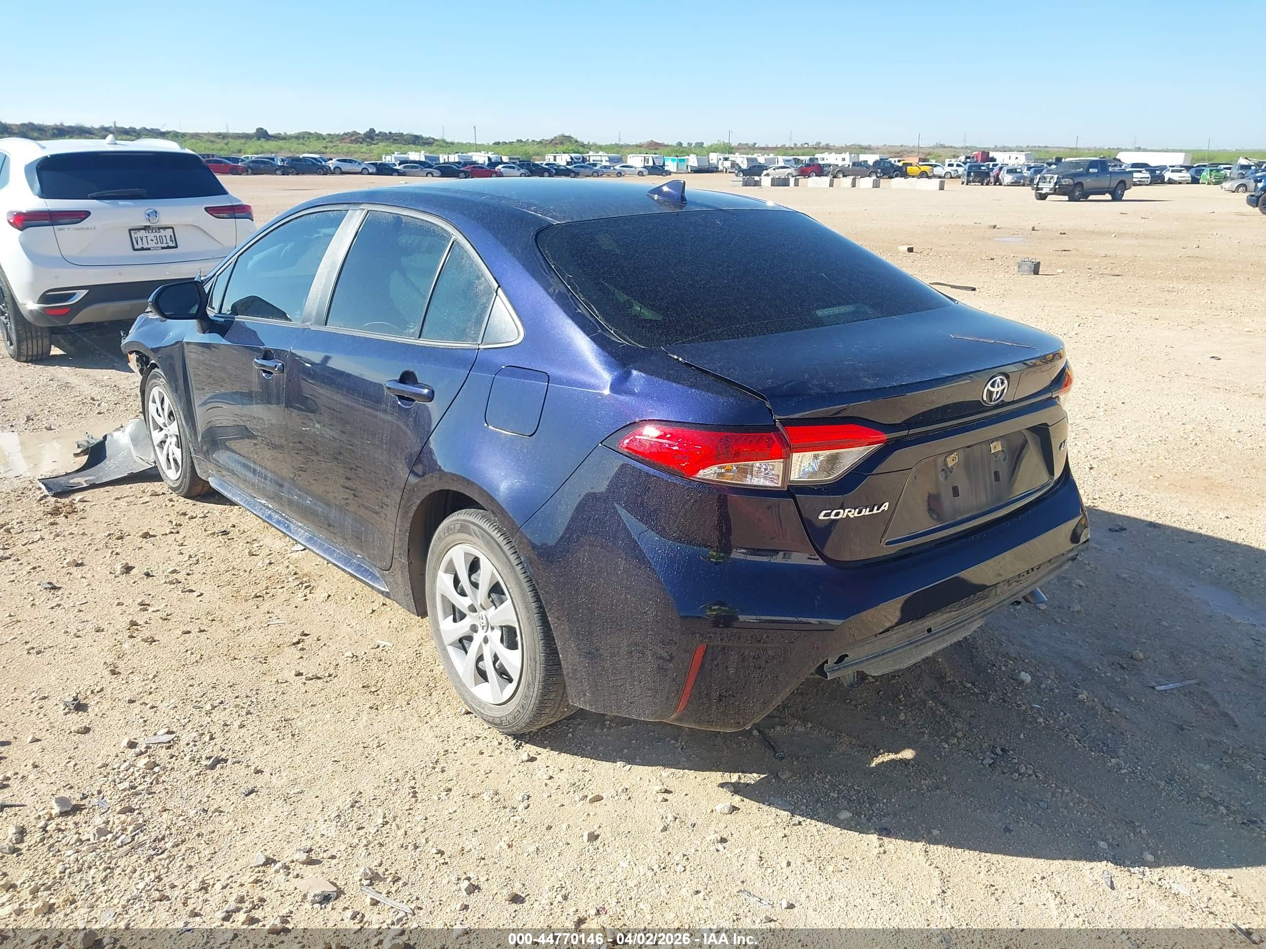 TOYOTA COROLLA image 3