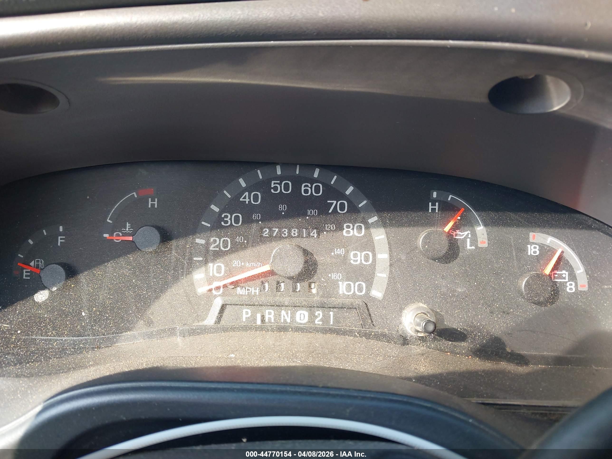 FORD E-150 image 7