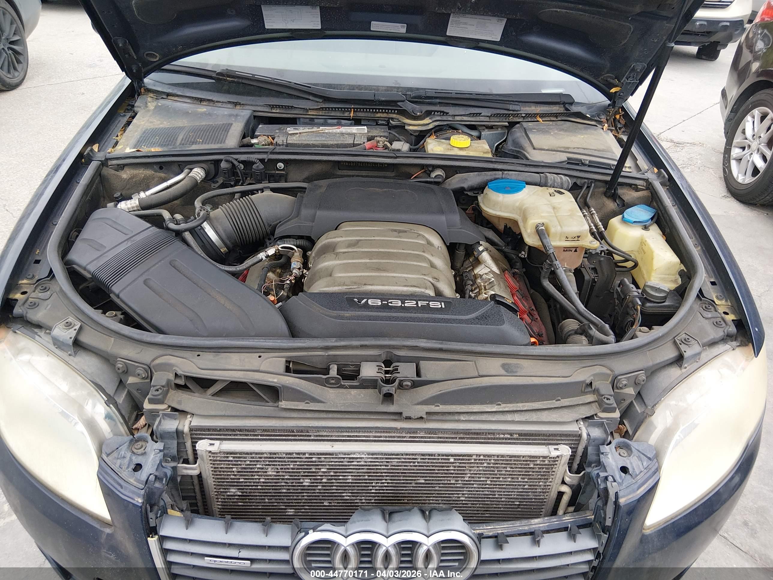 AUDI A4 image 10