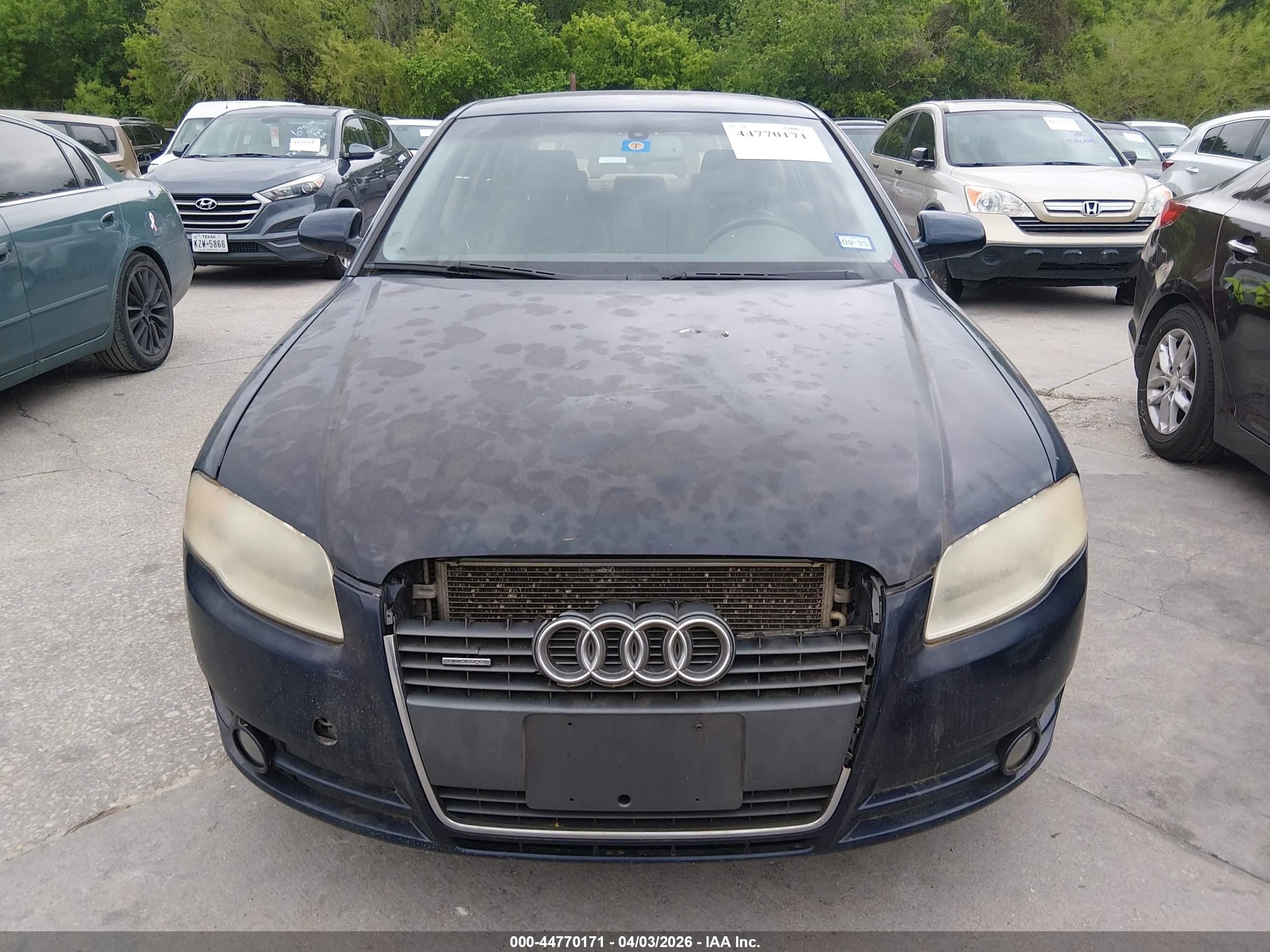 AUDI A4 image 6