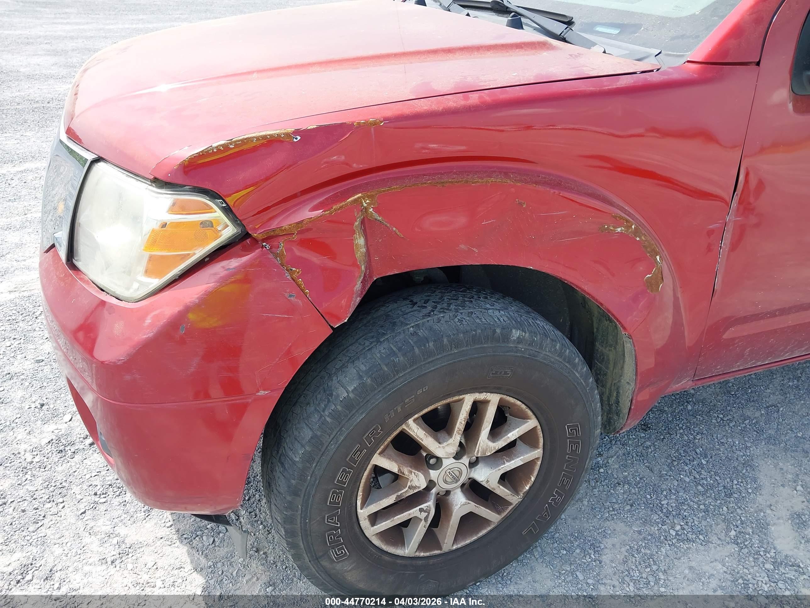NISSAN FRONTIER image 6