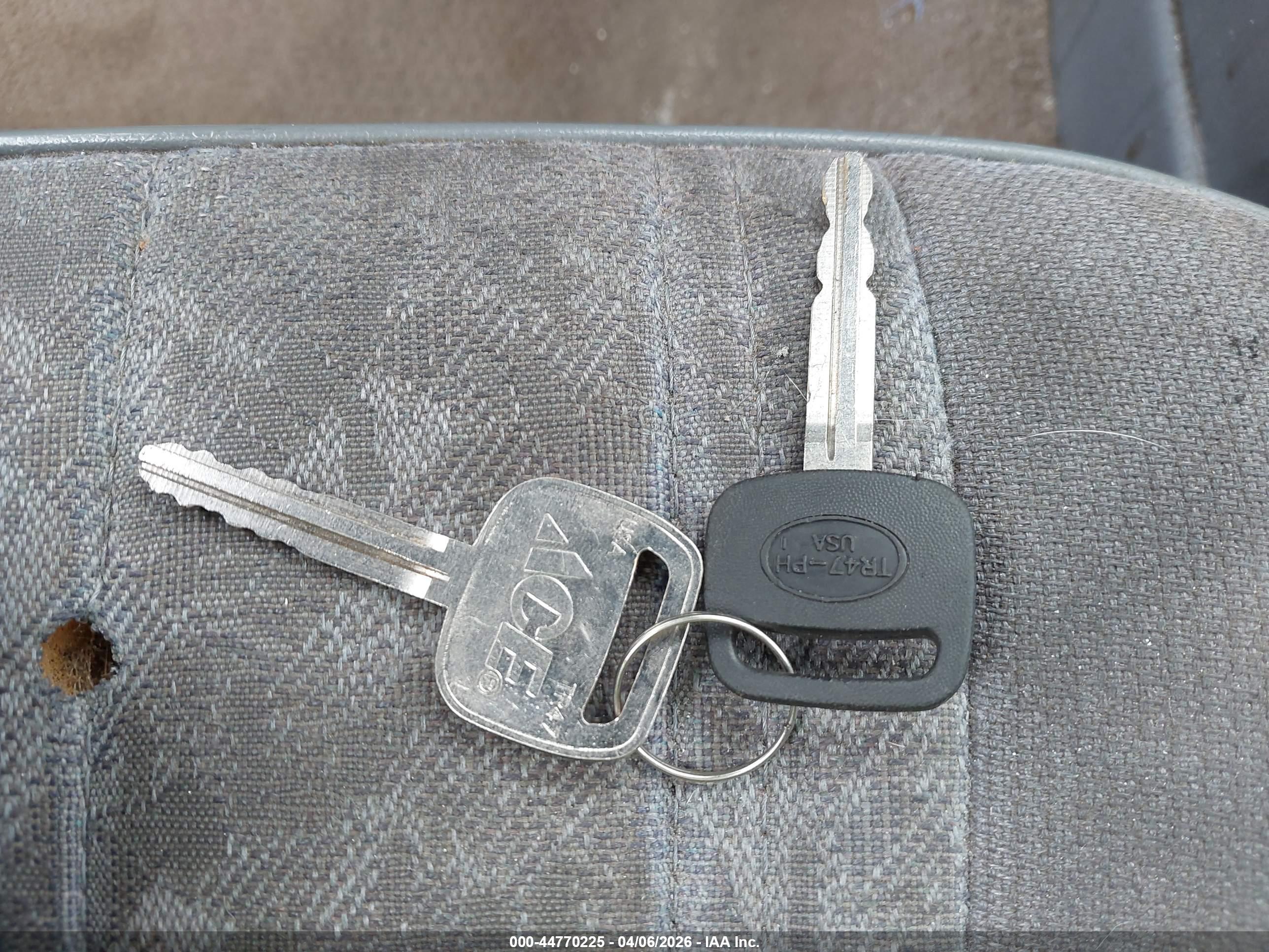 TOYOTA TACOMA image 11