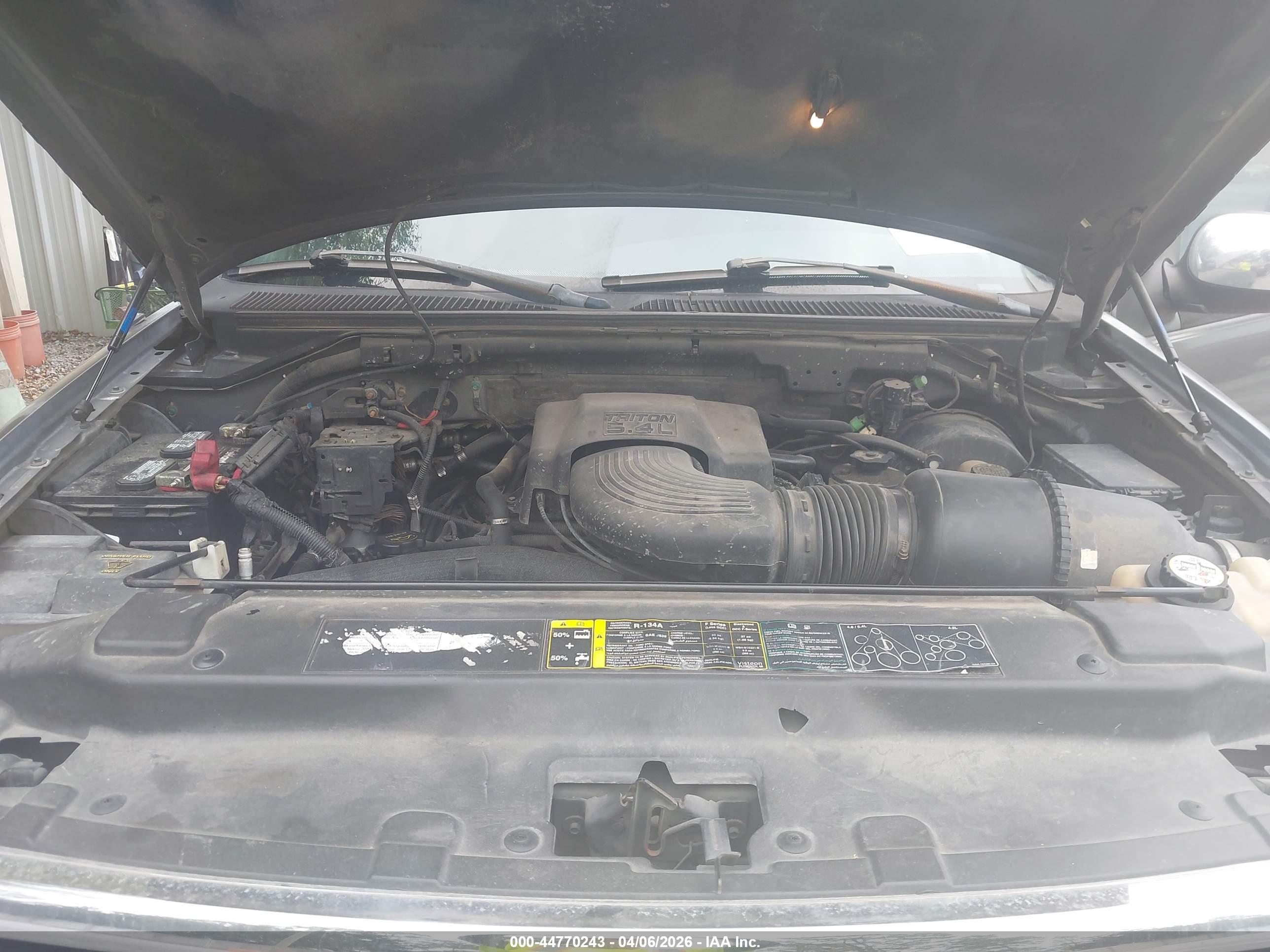 FORD F-150 image 10