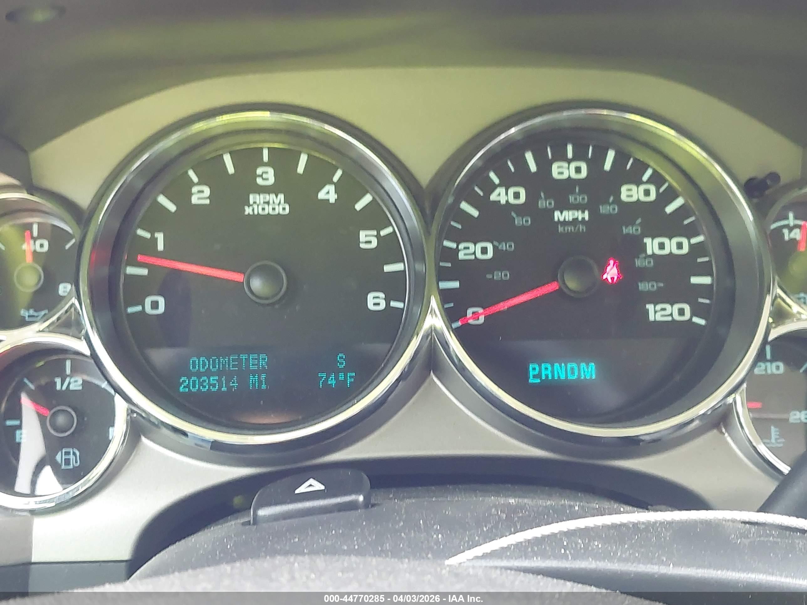CHEVROLET SILVERADO image 7