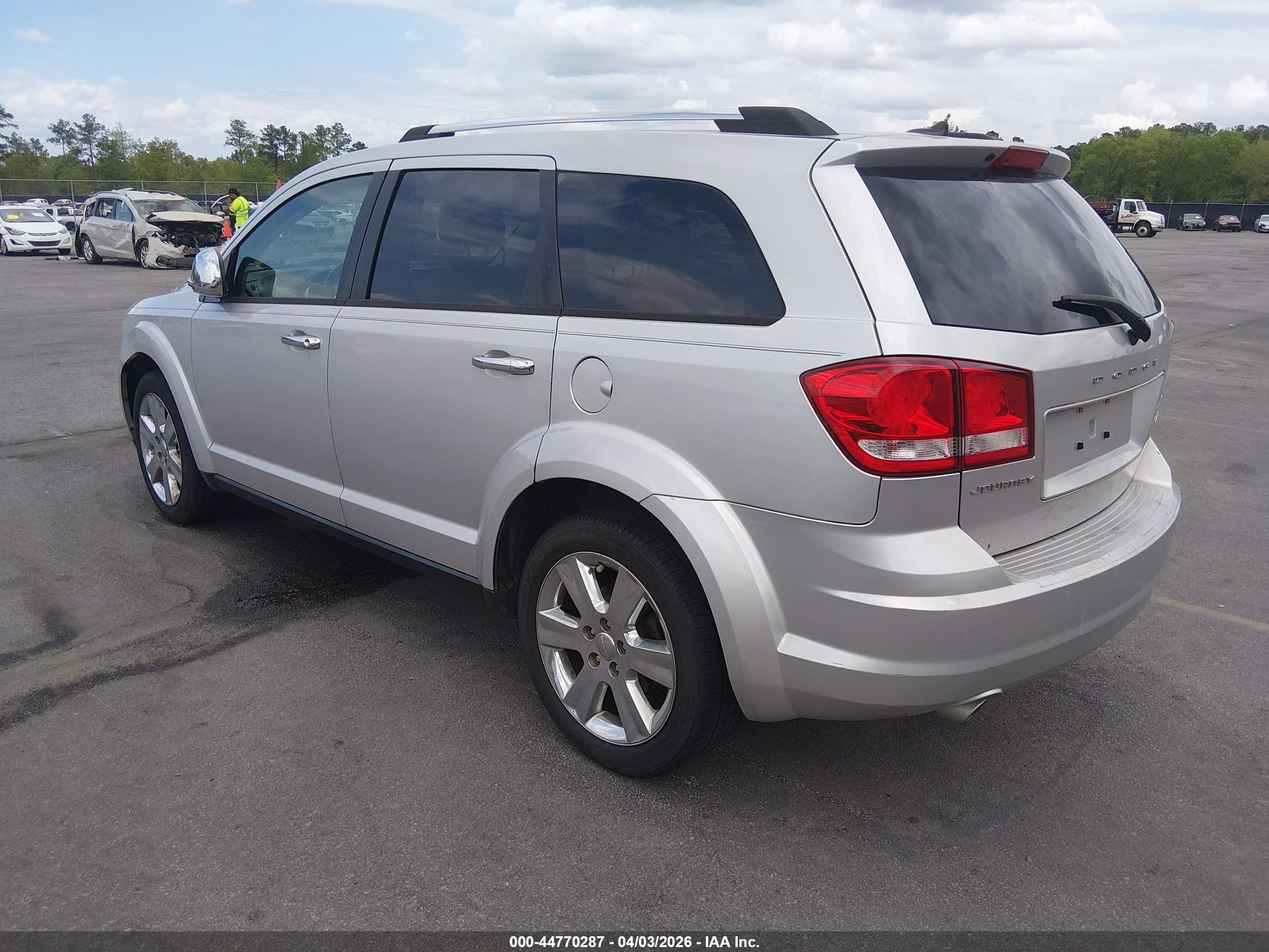 DODGE JOURNEY image 3