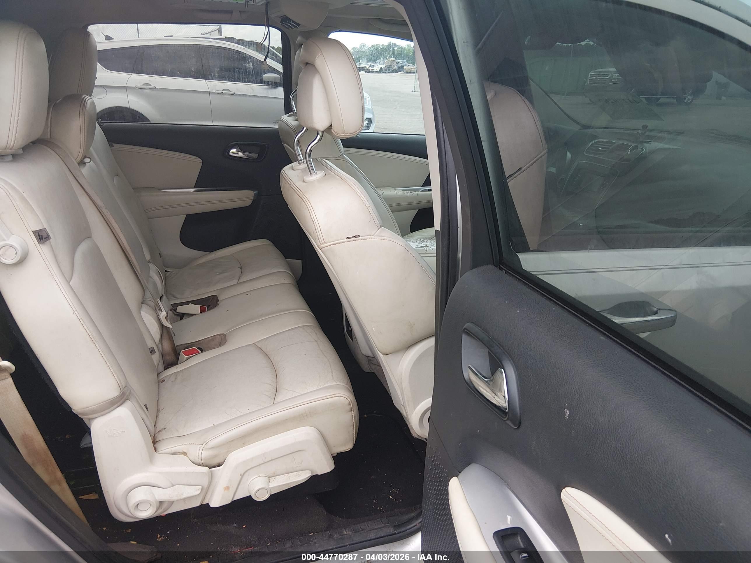 DODGE JOURNEY image 8