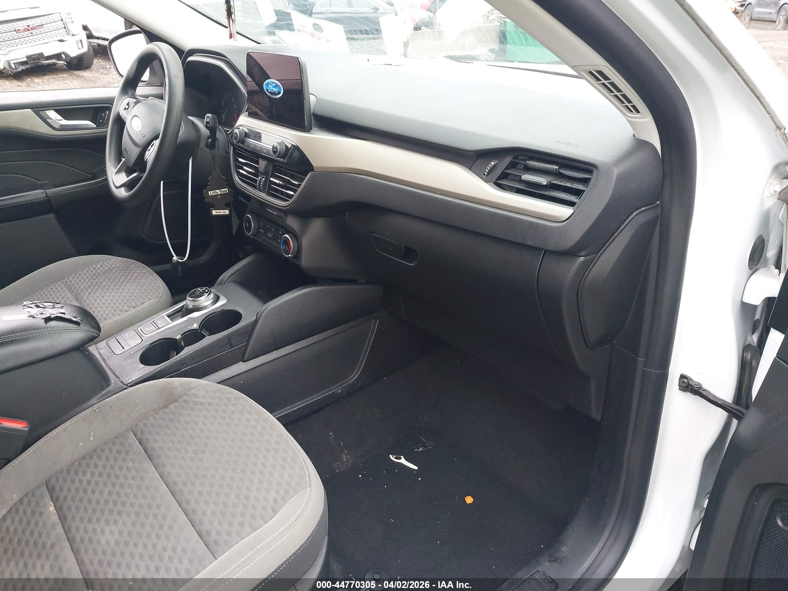 FORD ESCAPE image 5