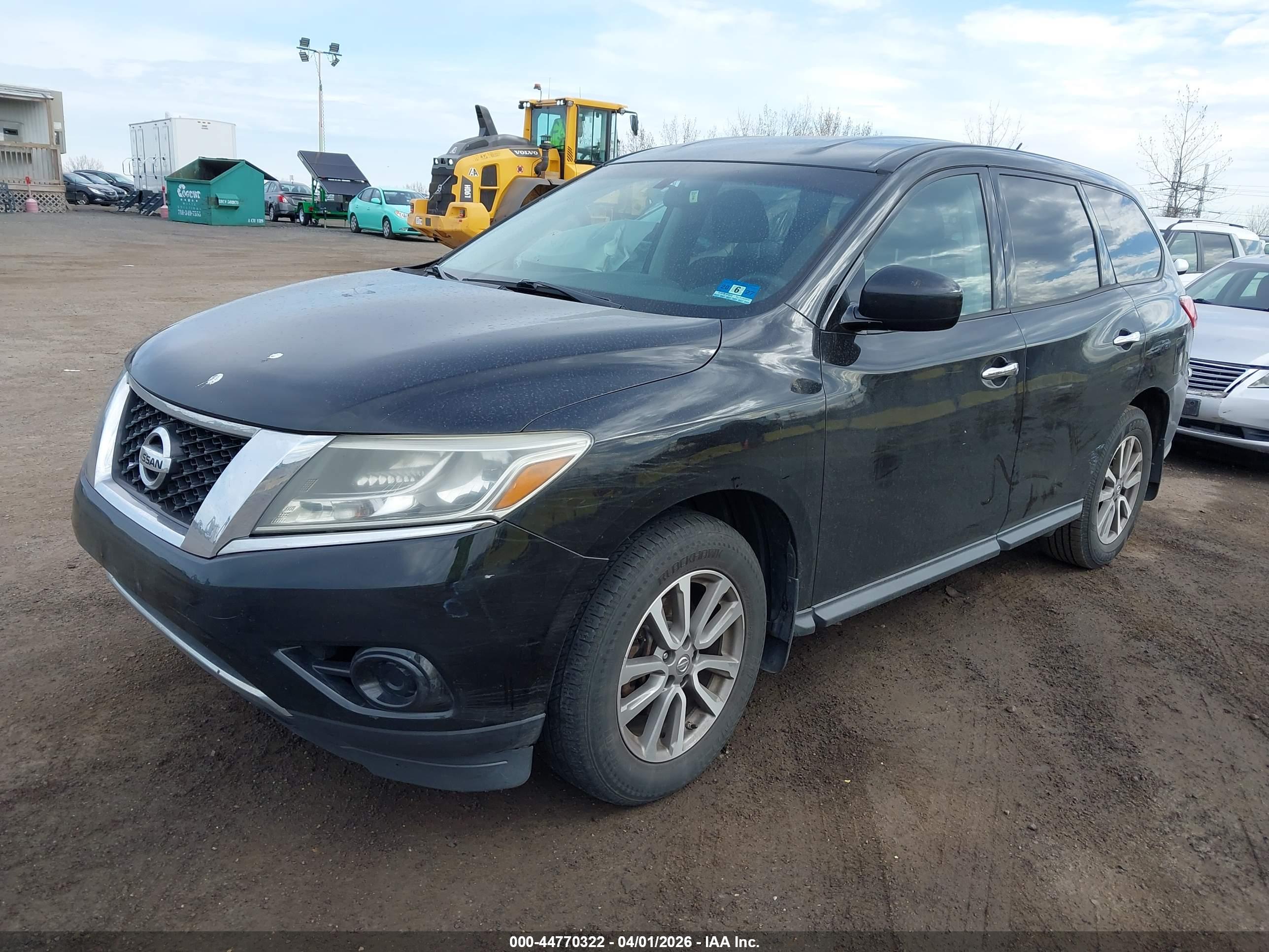 NISSAN PATHFINDER image 2