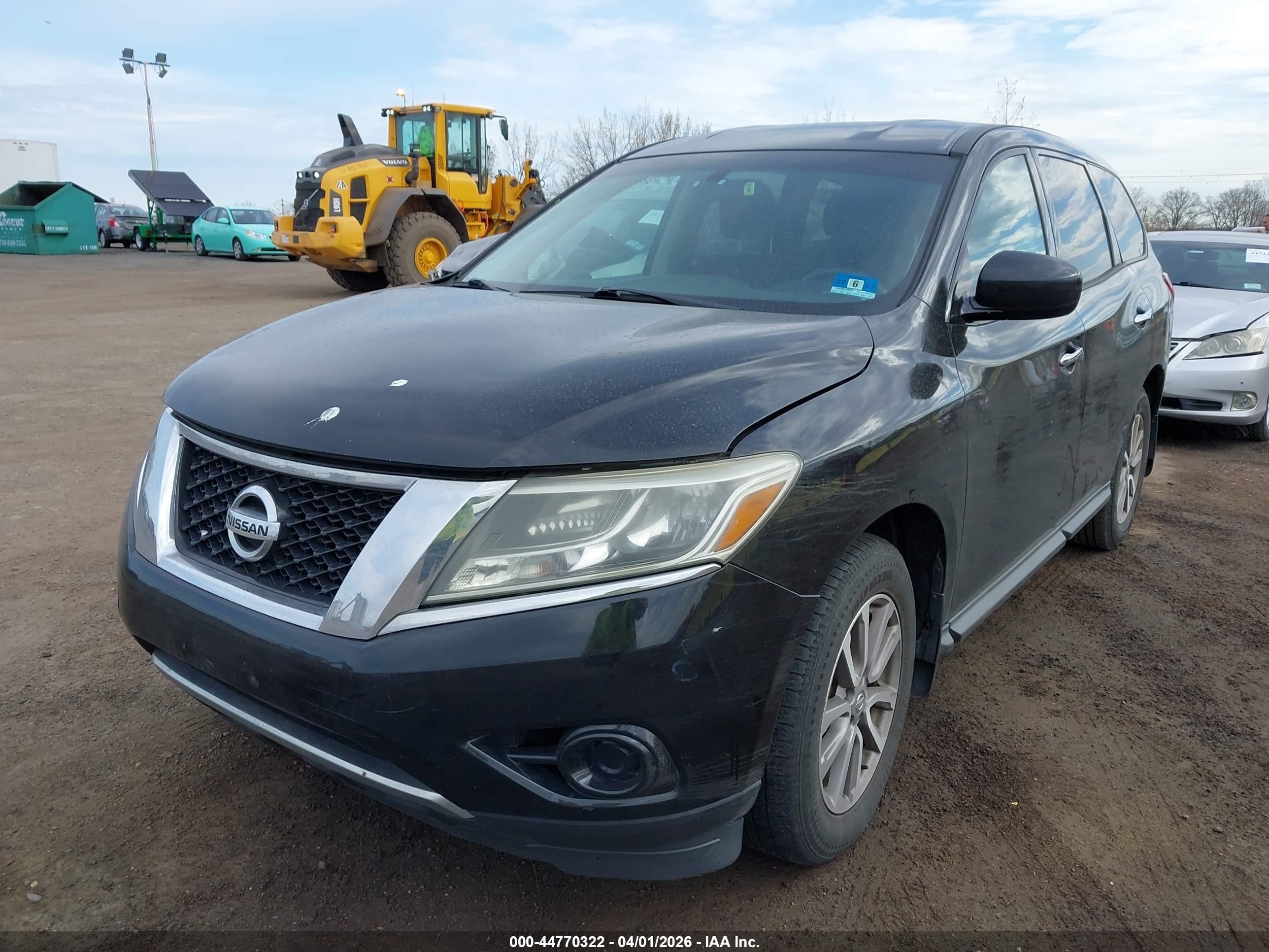 NISSAN PATHFINDER image 6