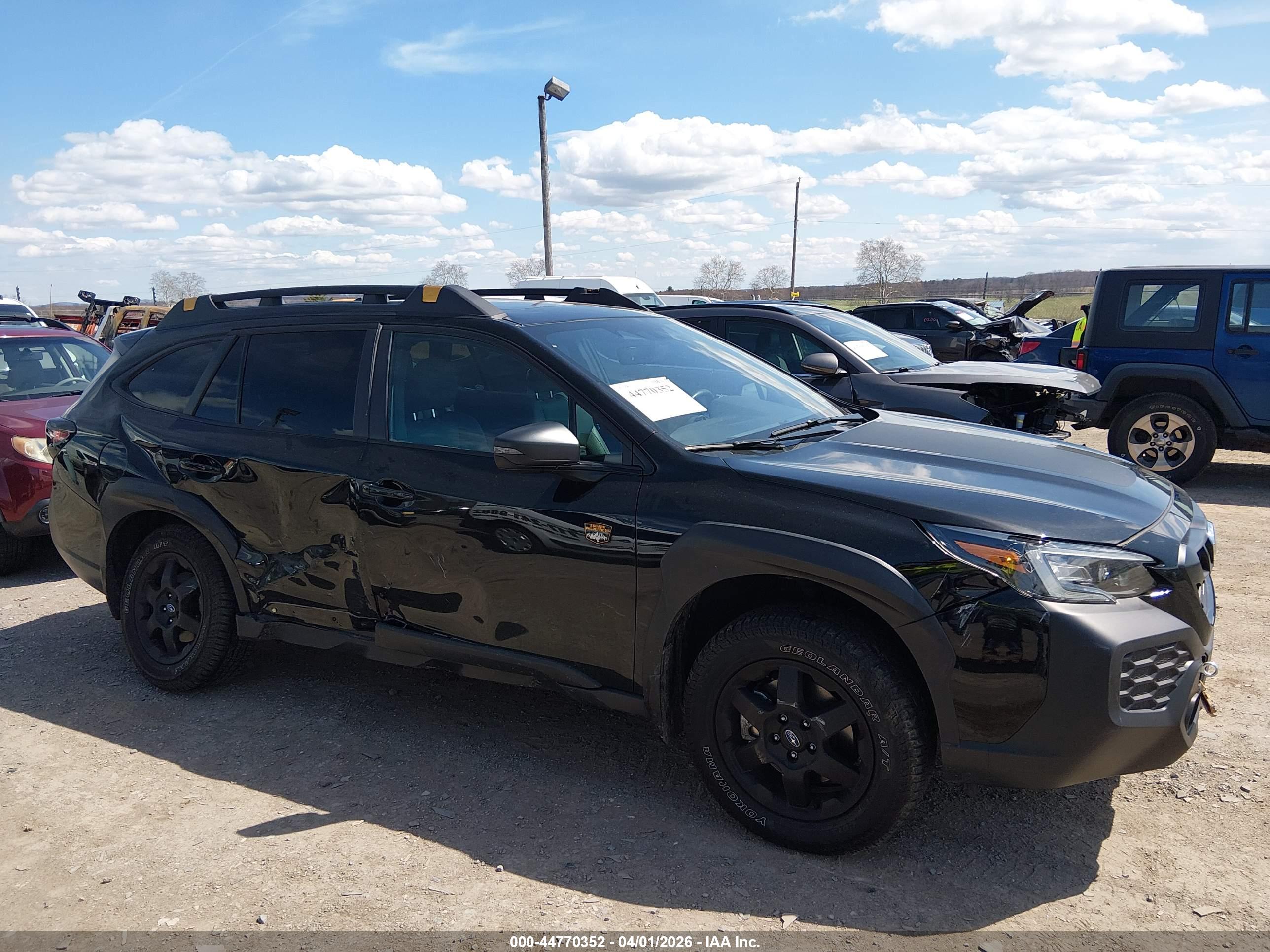 SUBARU OUTBACK image 6