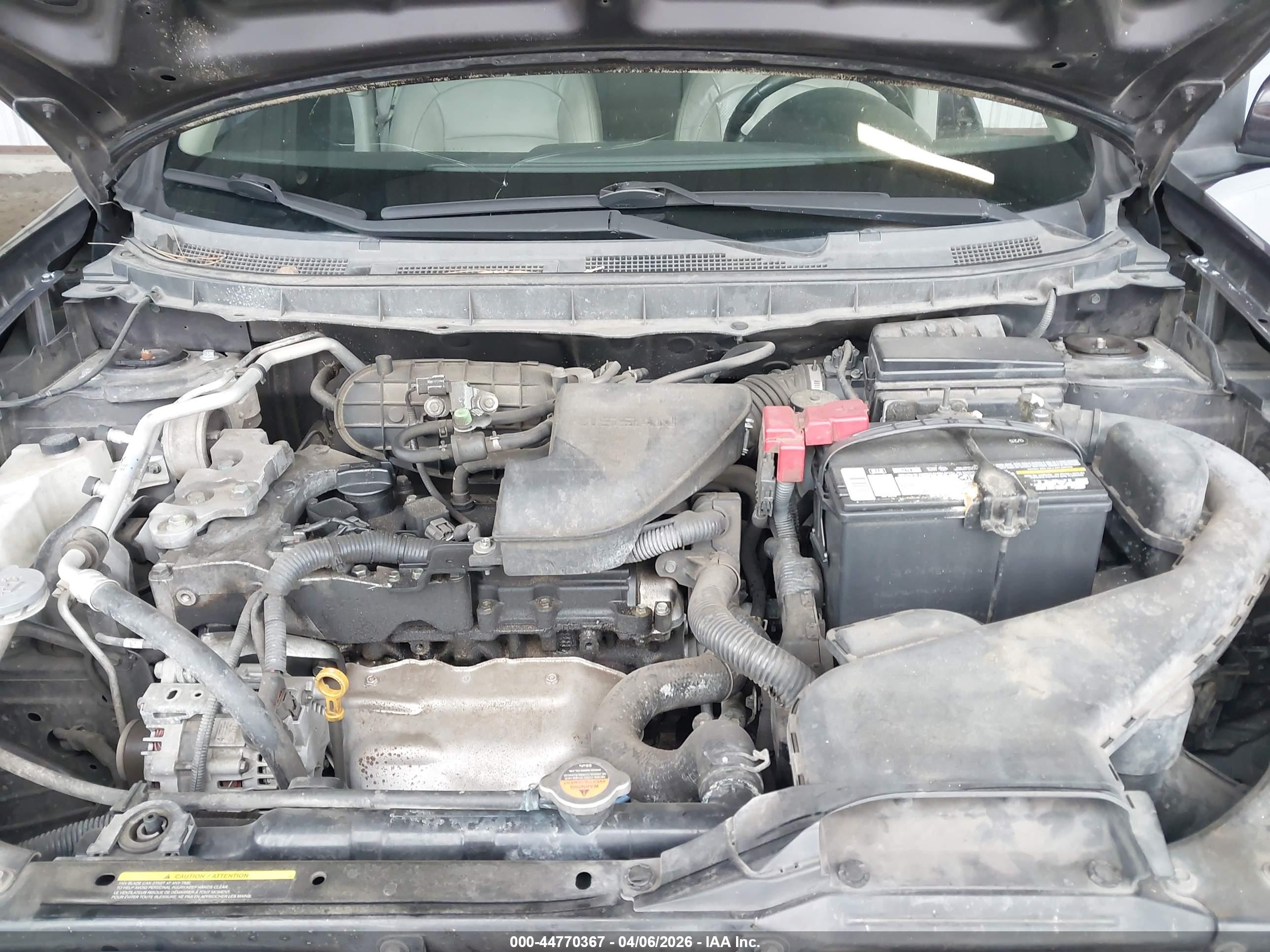 NISSAN ROGUE image 10