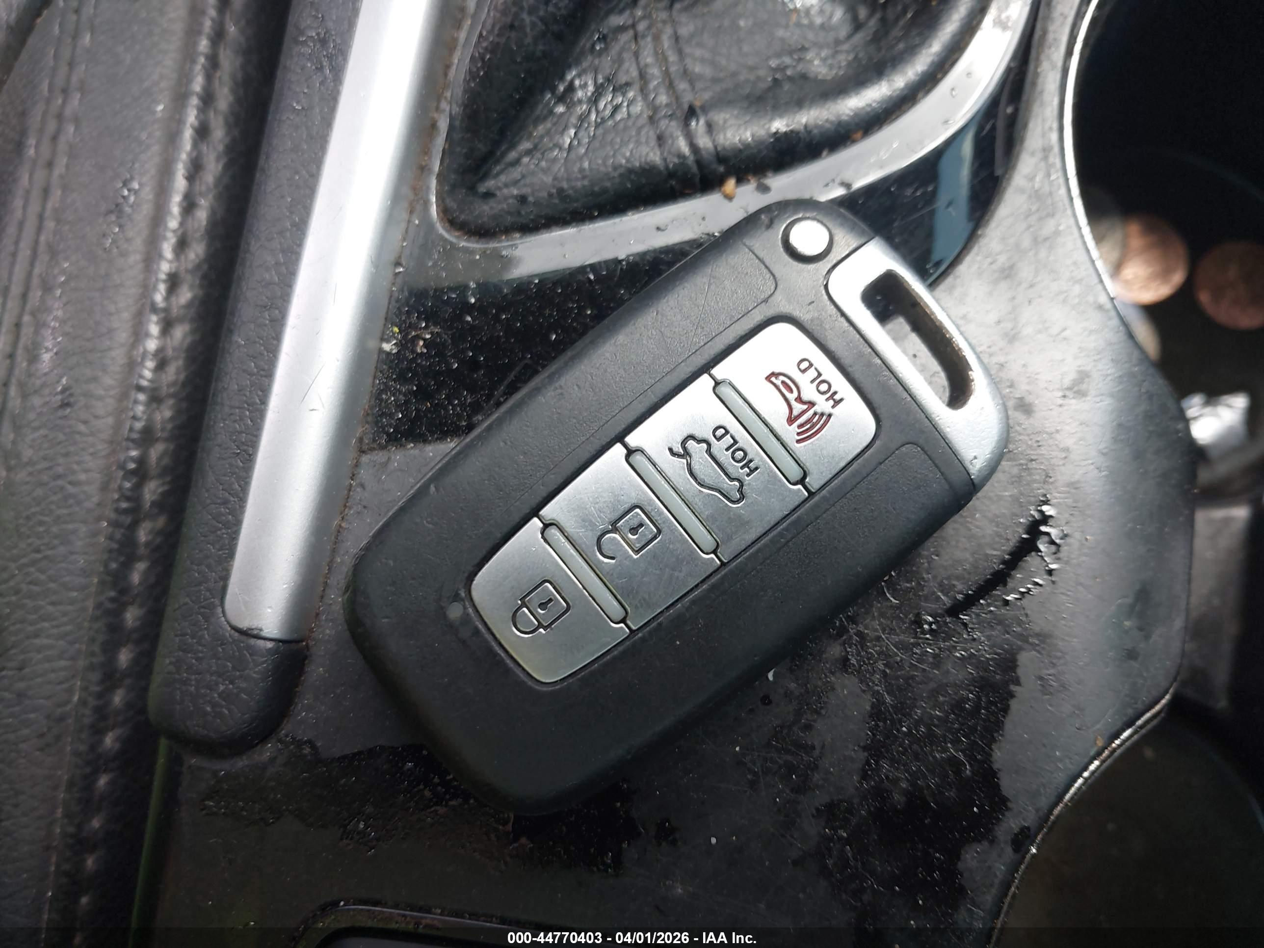 HYUNDAI SONATA image 11