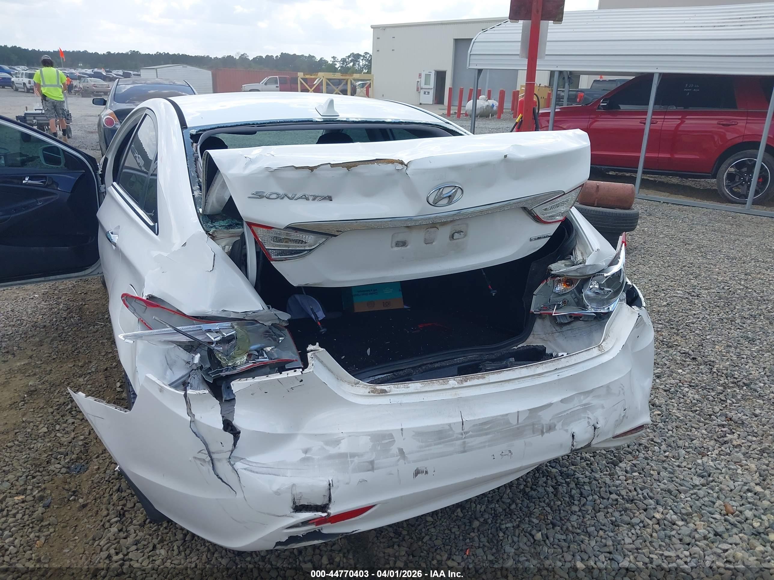 HYUNDAI SONATA image 6