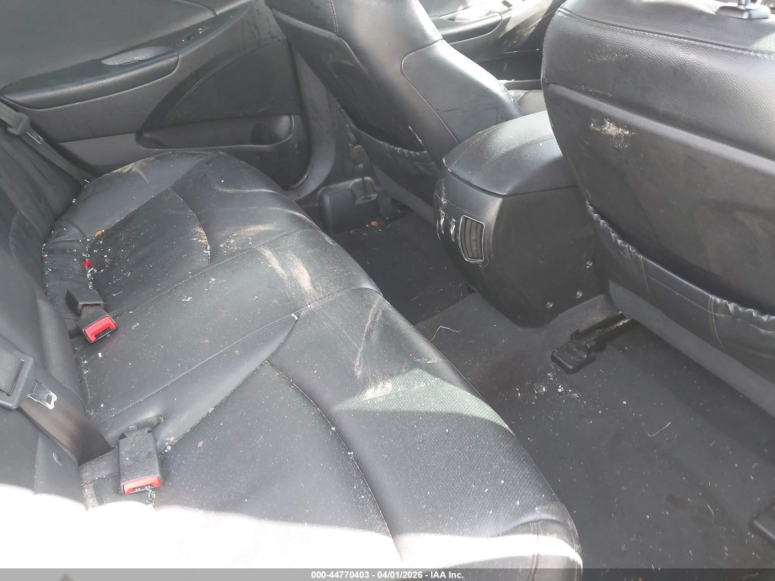HYUNDAI SONATA image 8