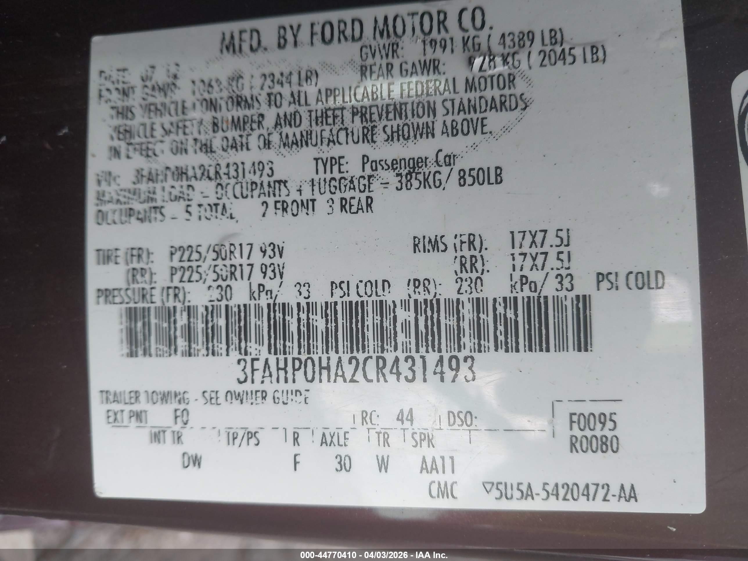 FORD FUSION image 9