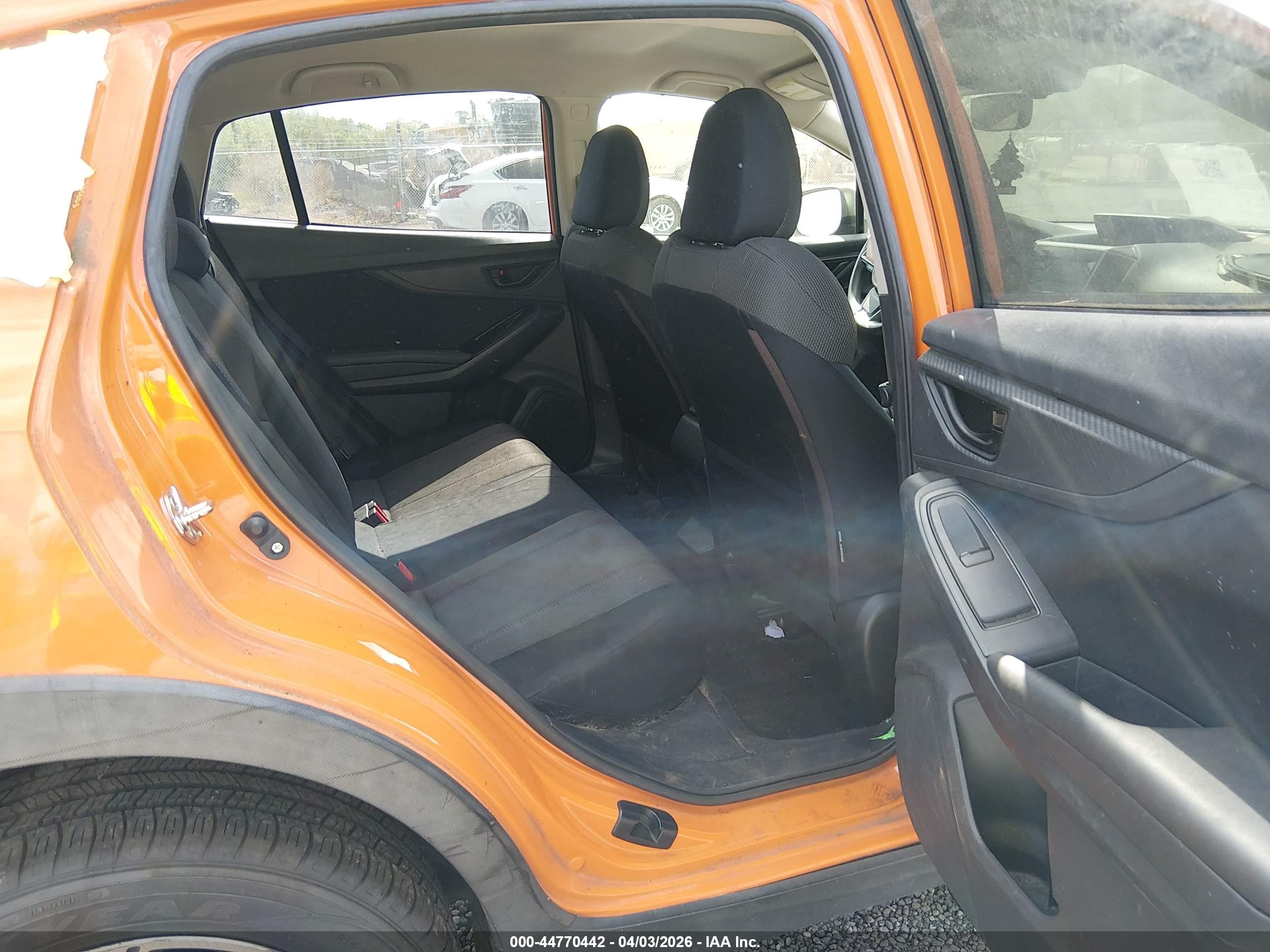 SUBARU CROSSTREK image 8