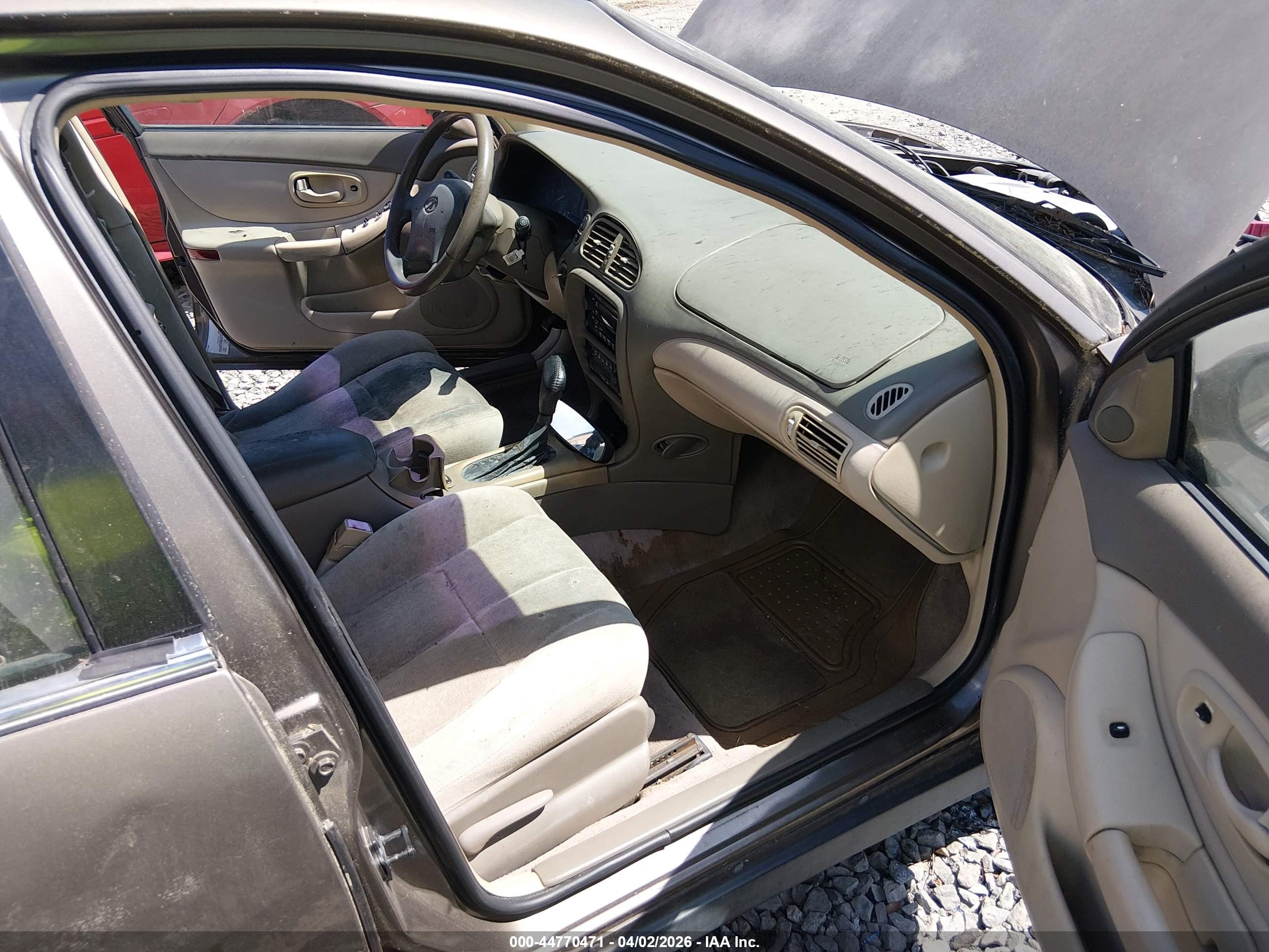 OLDSMOBILE INTRIGUE image 5