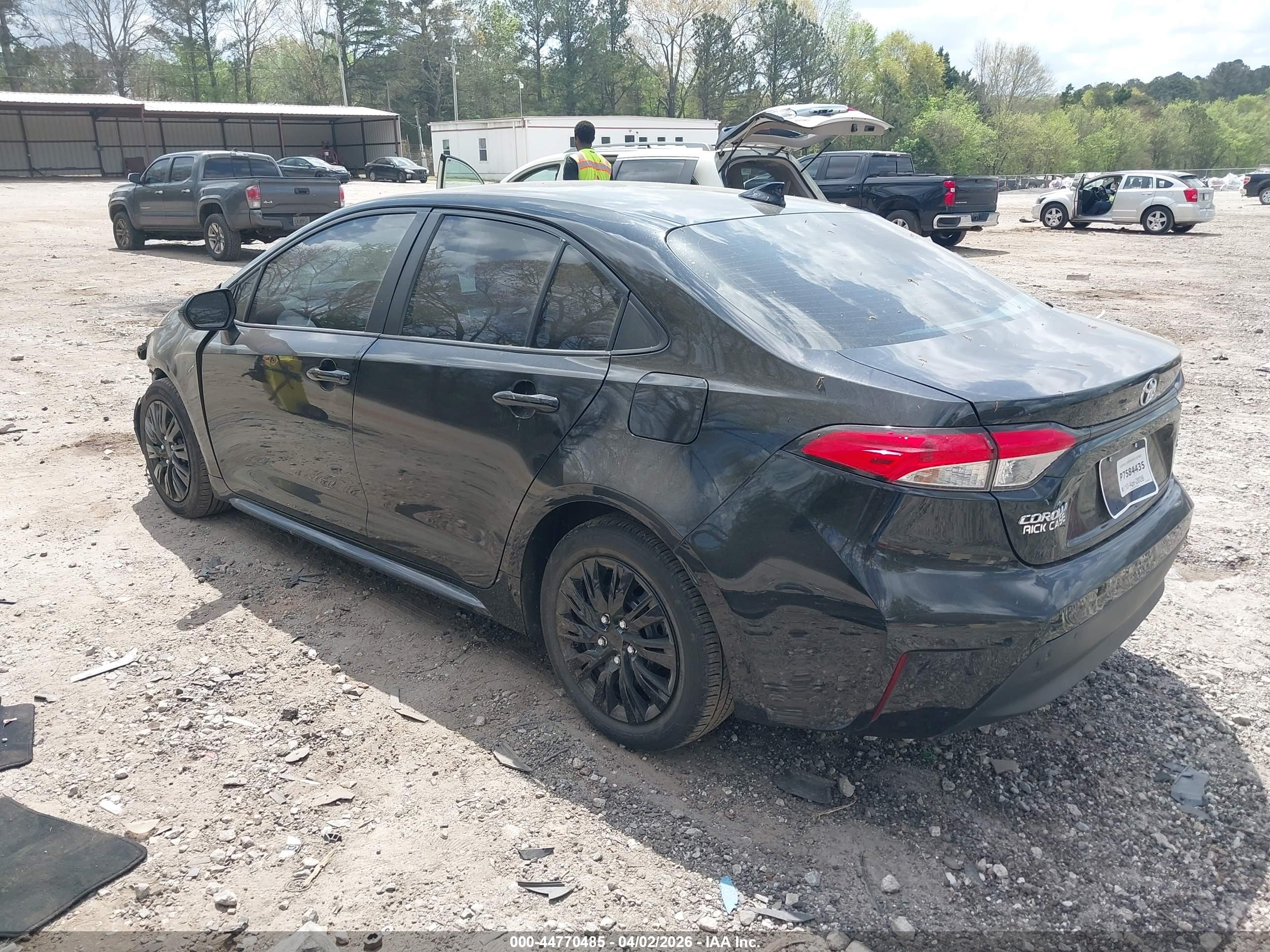TOYOTA COROLLA image 3