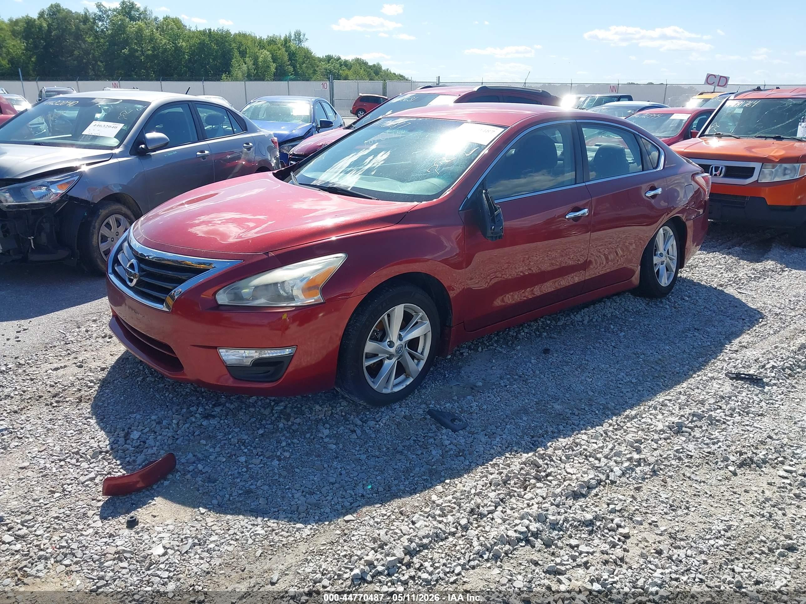 NISSAN ALTIMA image 2
