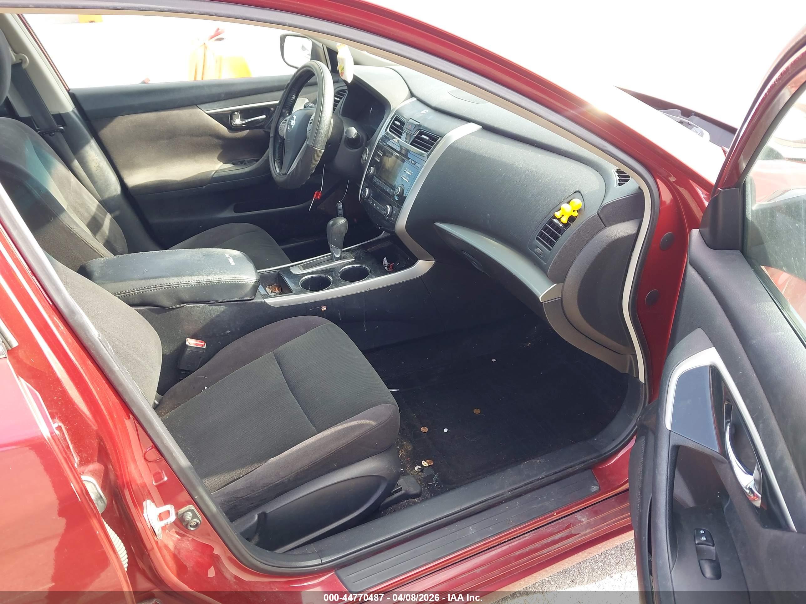 NISSAN ALTIMA image 5