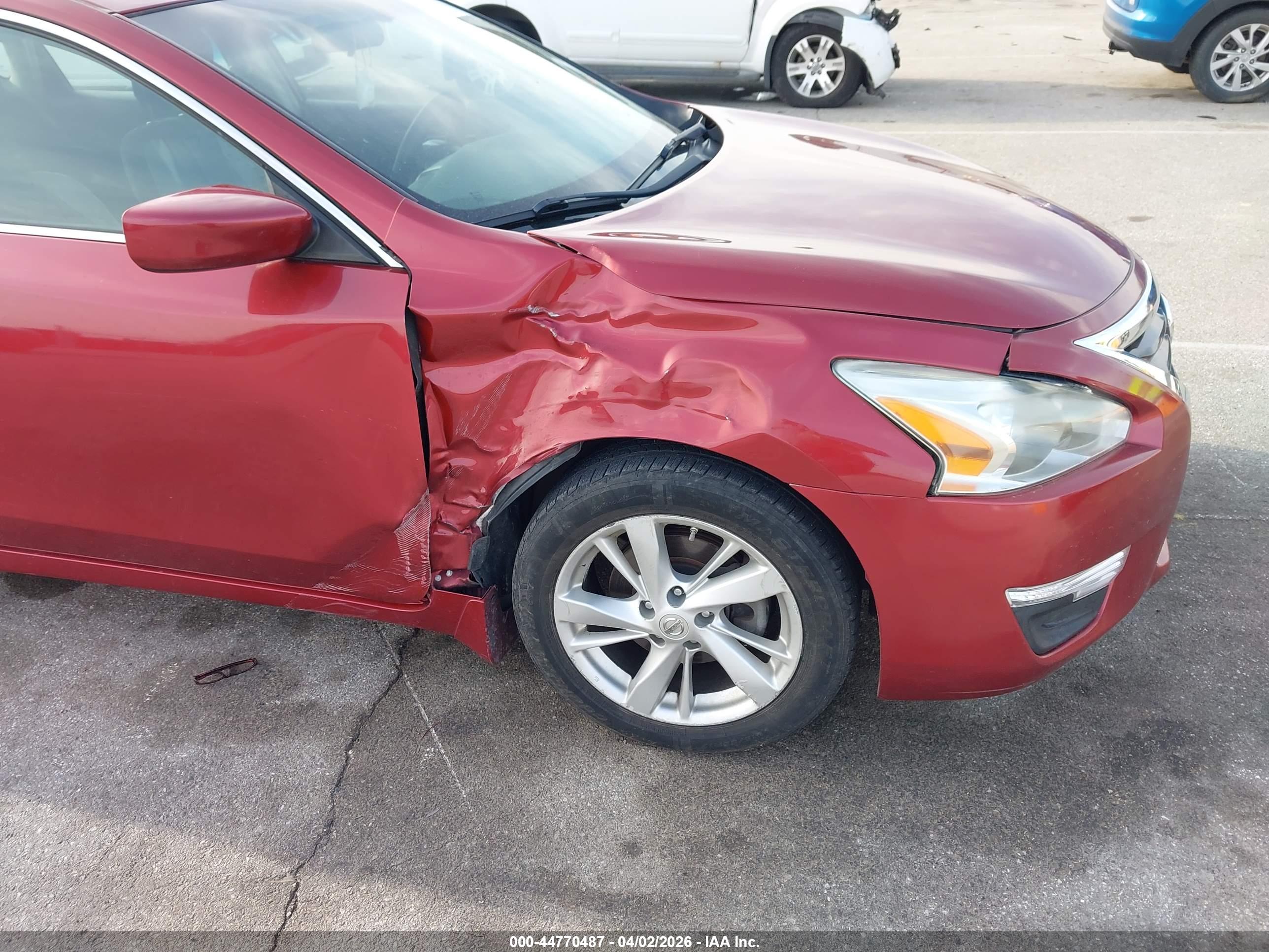 NISSAN ALTIMA image 6