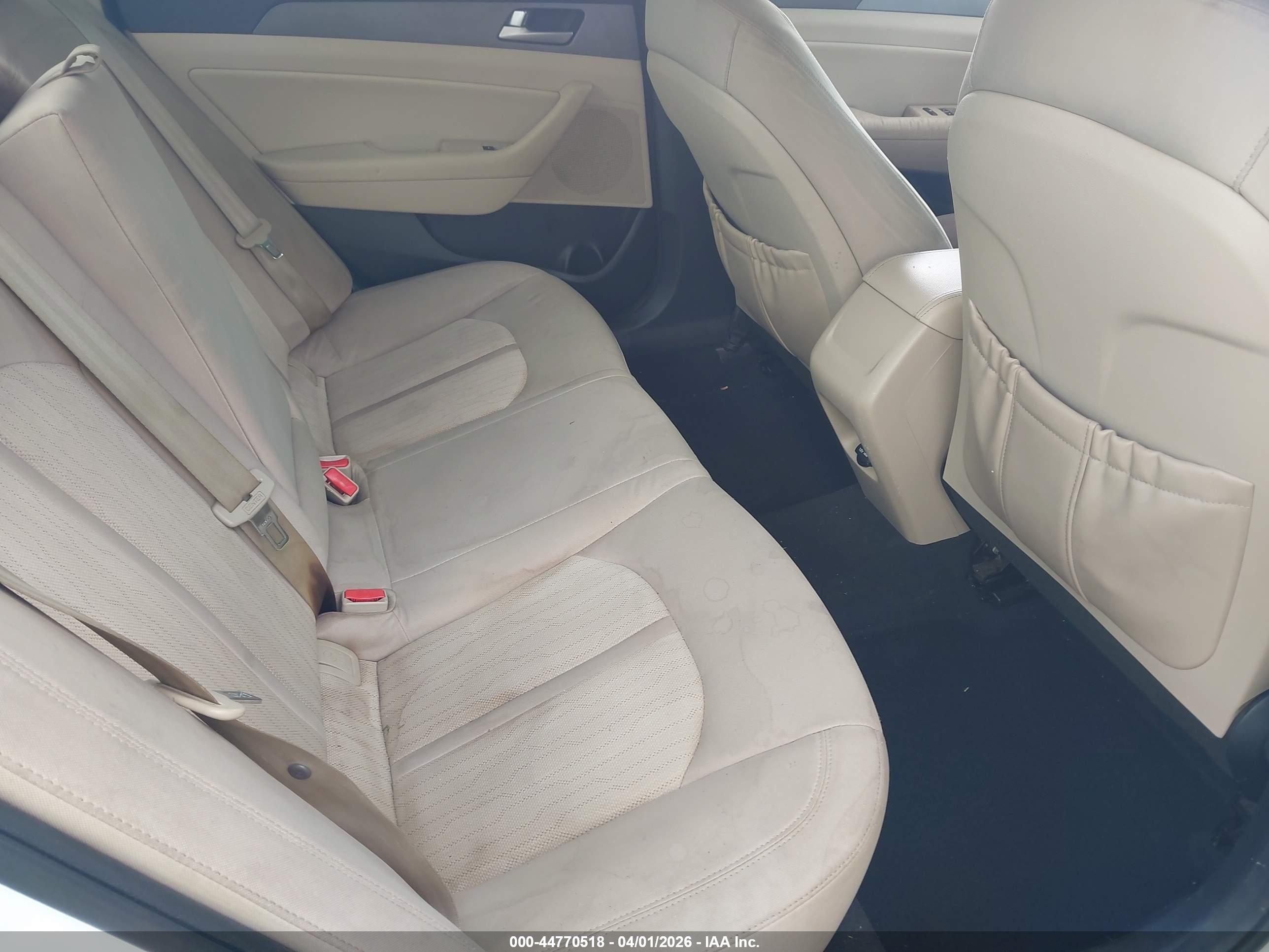 HYUNDAI SONATA image 8