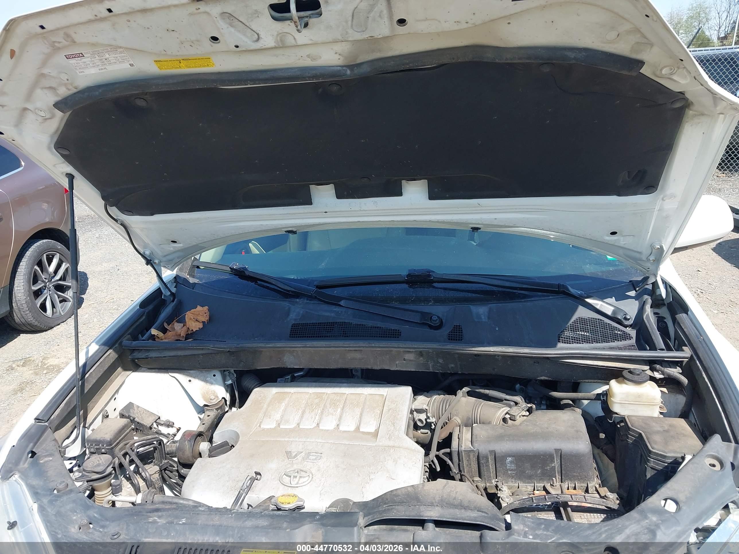 TOYOTA HIGHLANDER image 10