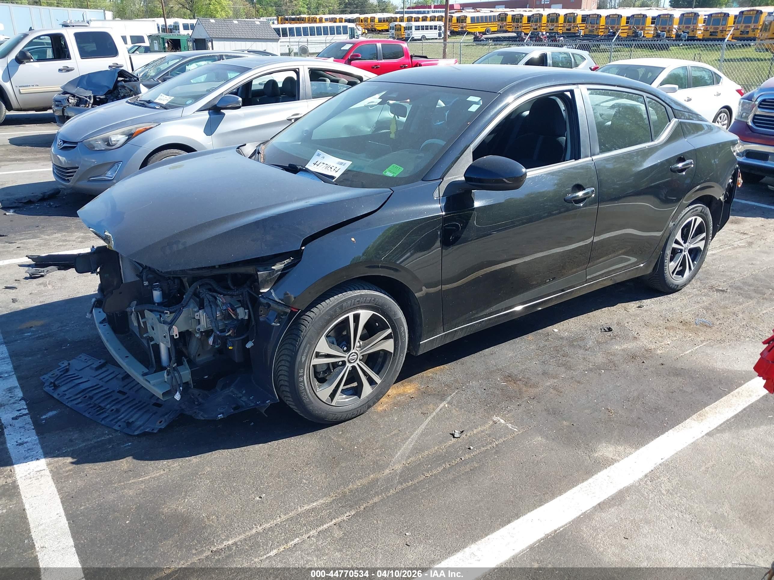 NISSAN SENTRA image 2