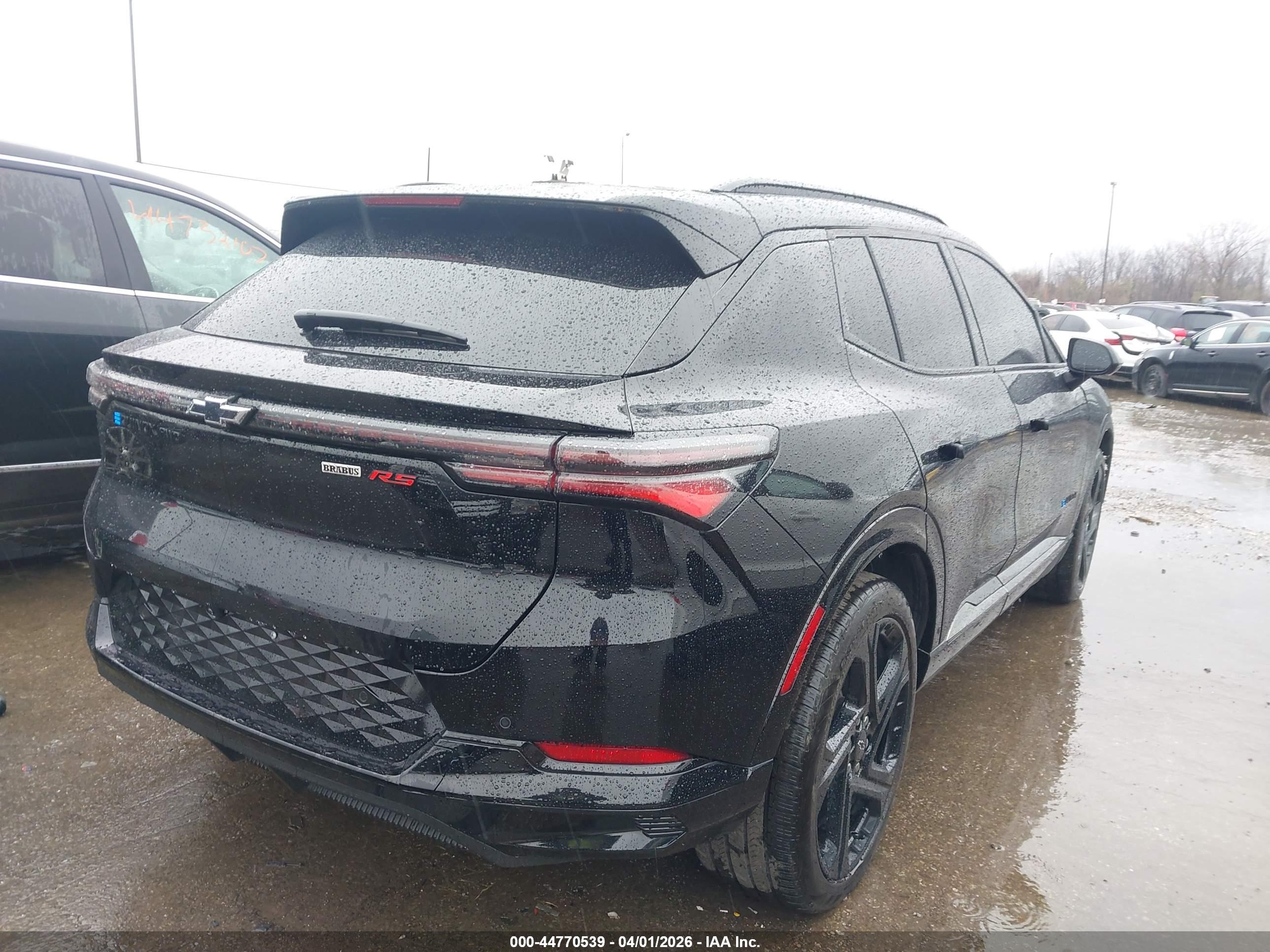 CHEVROLET EQUINOX image 4