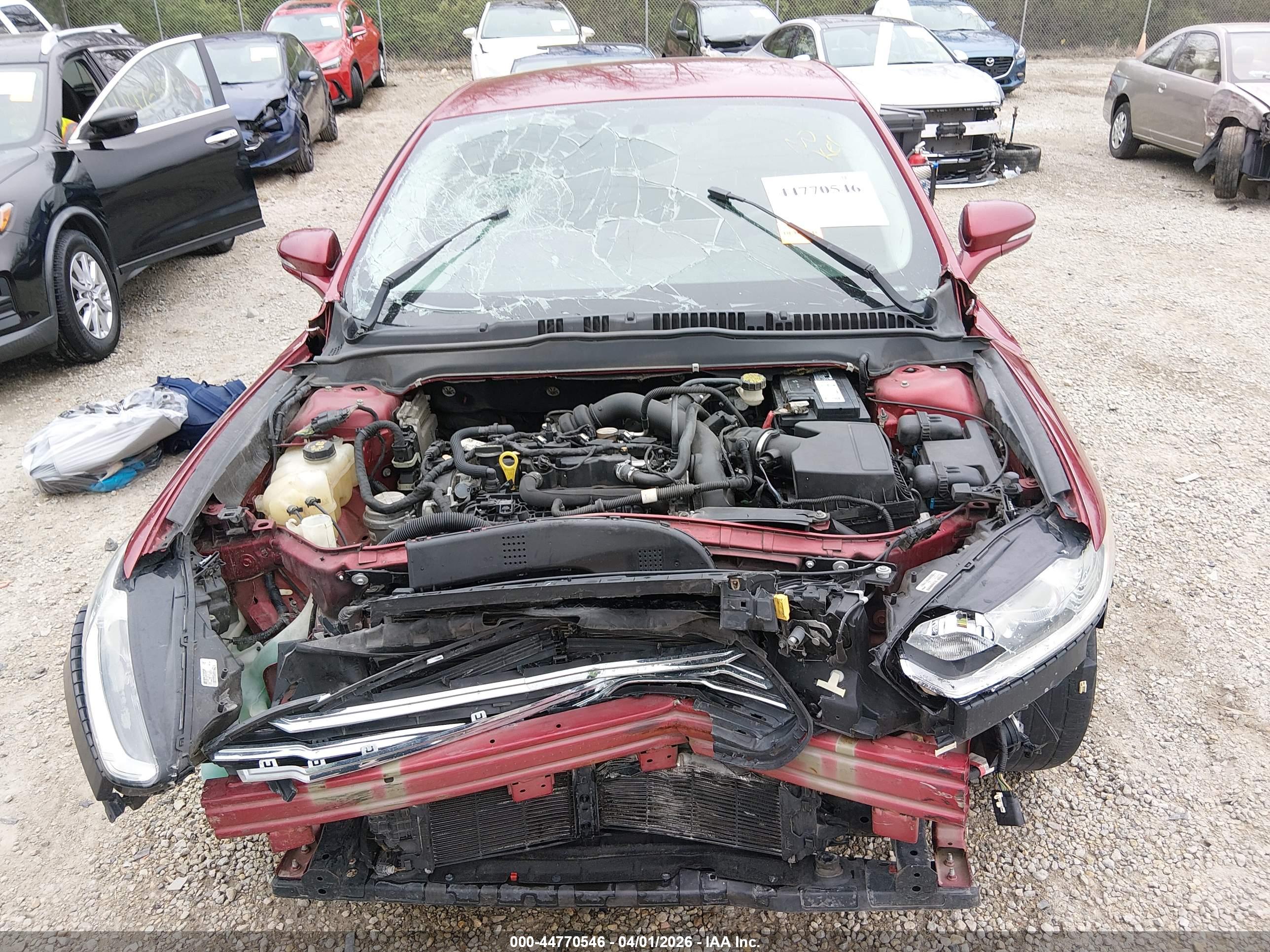 FORD FUSION image 6