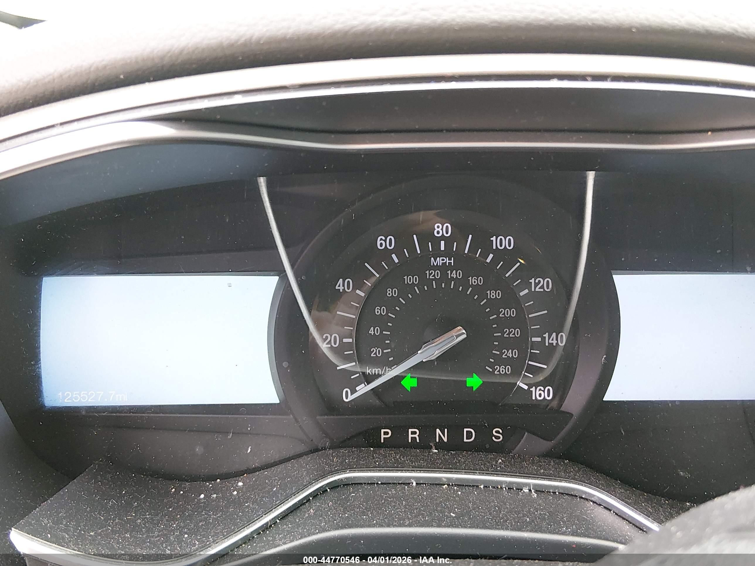 FORD FUSION image 7