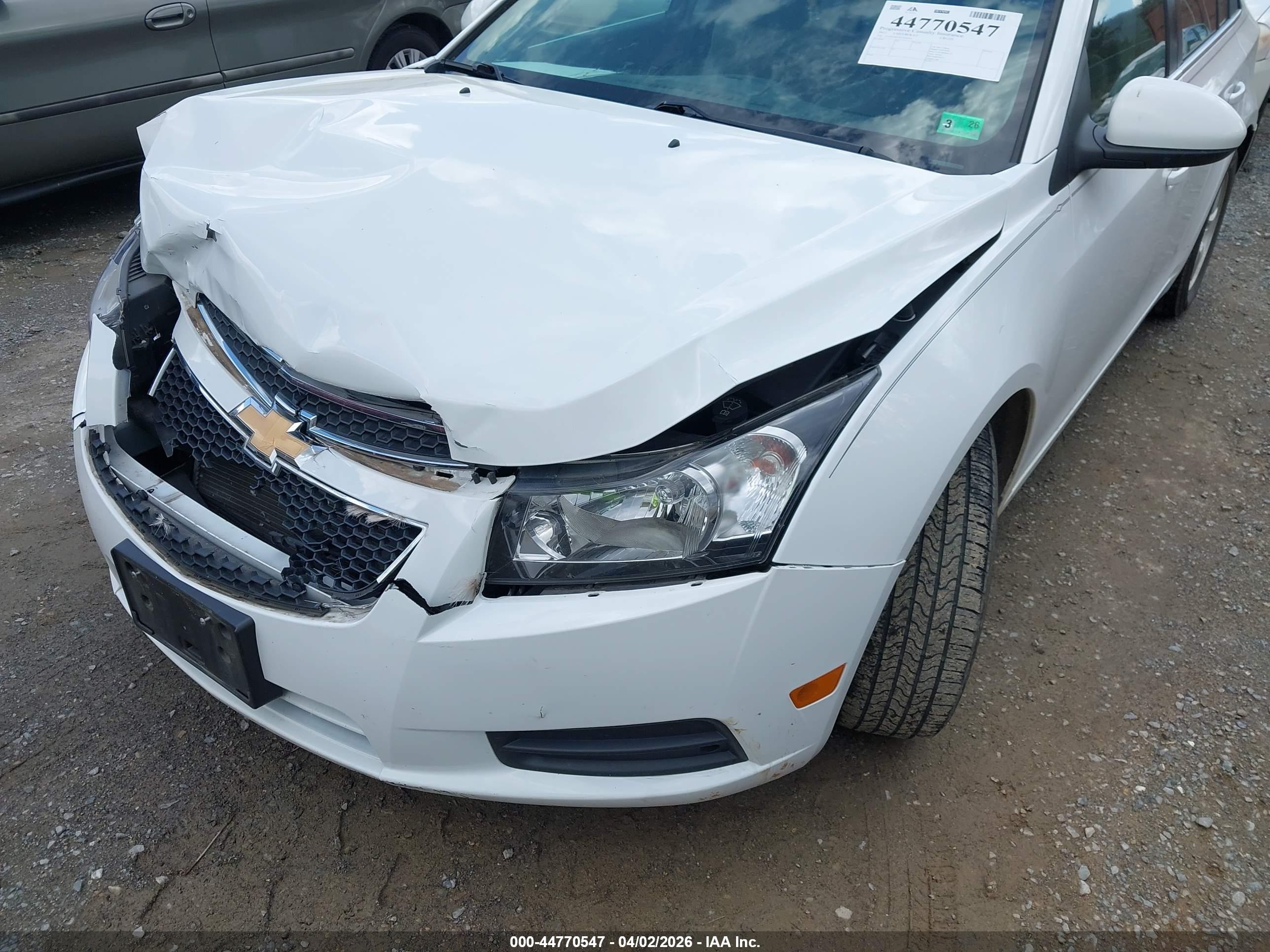 CHEVROLET CRUZE image 6