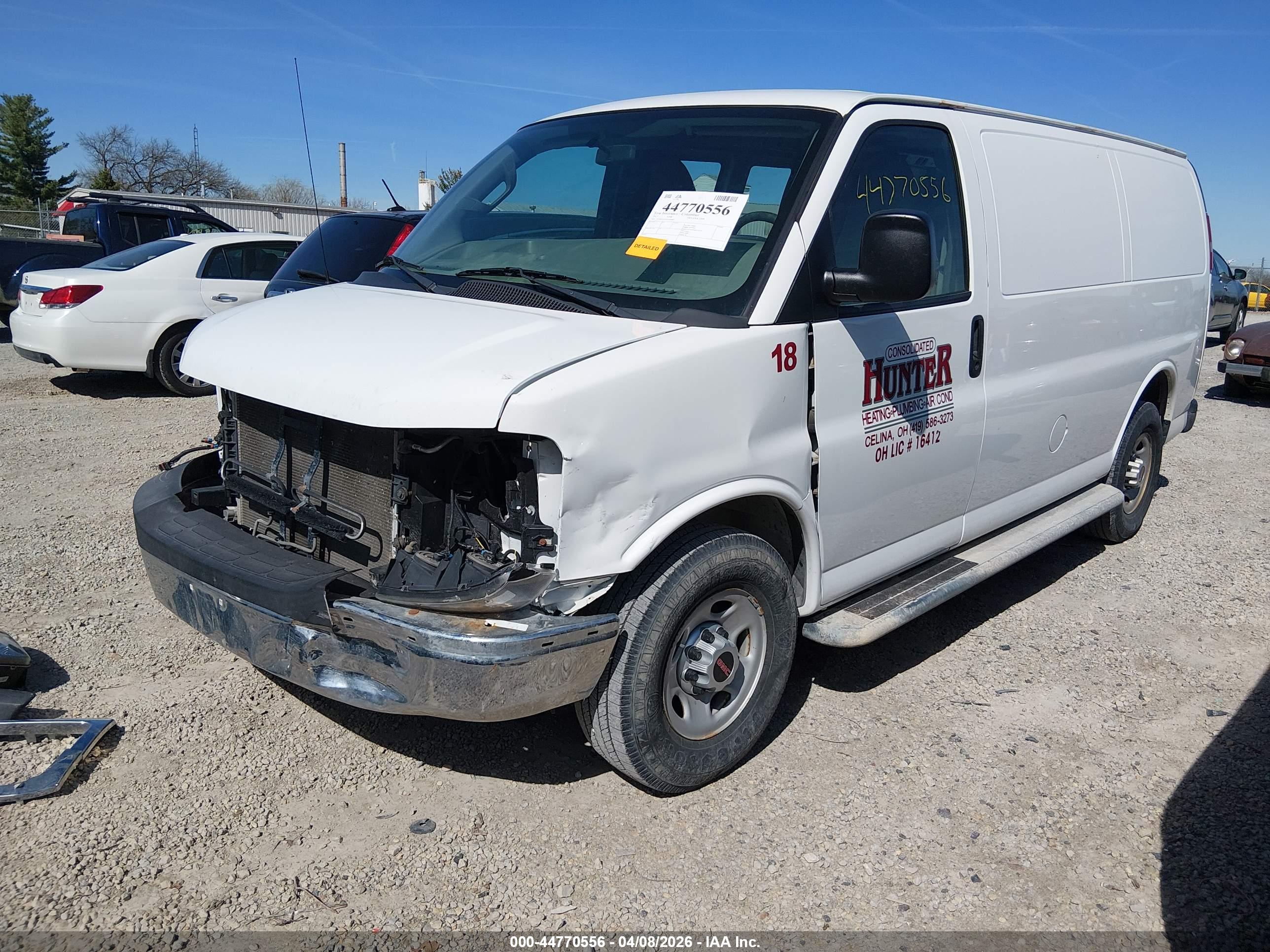 GMC SAVANA image 2