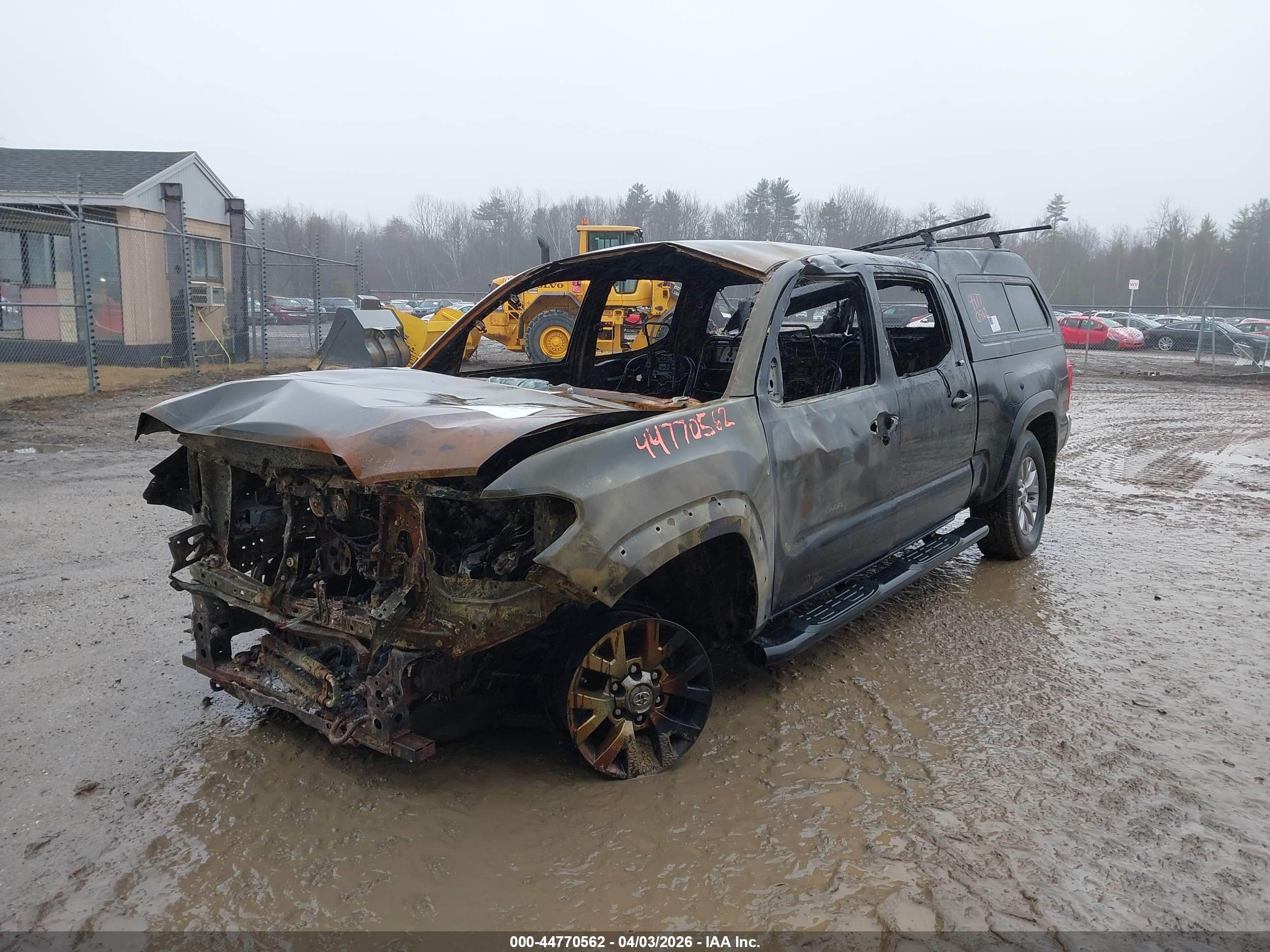 TOYOTA TACOMA image 2