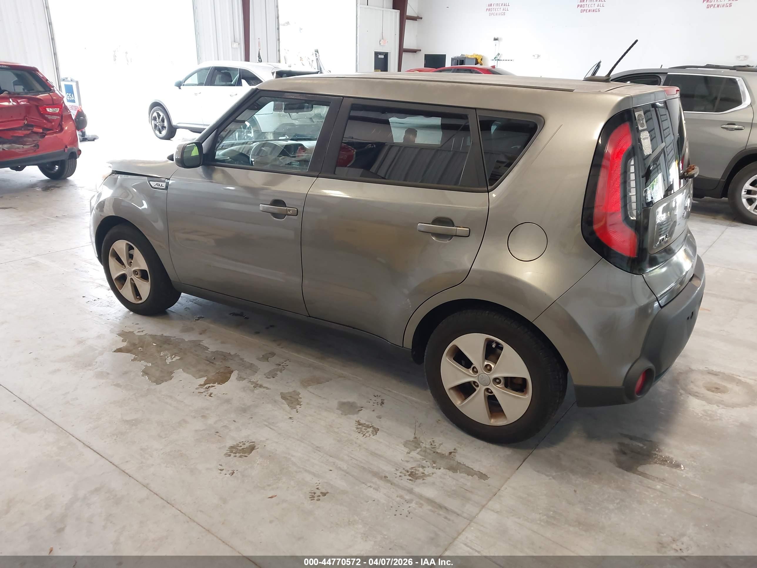 KIA SOUL image 3