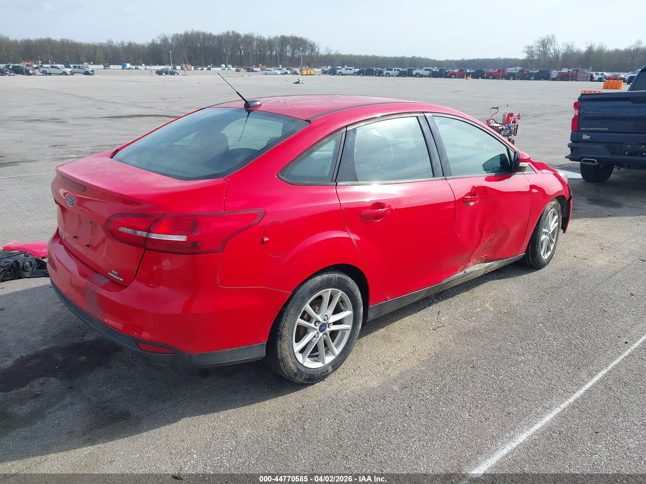 FORD FOCUS image 4
