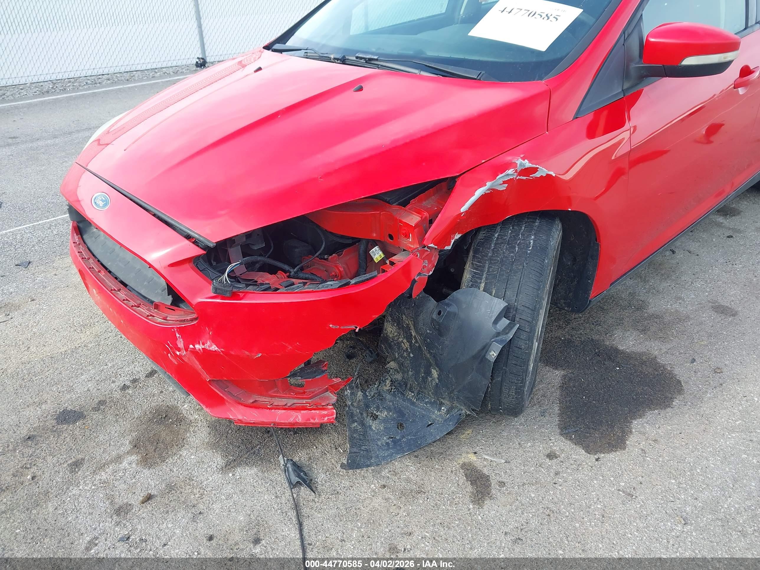 FORD FOCUS image 6