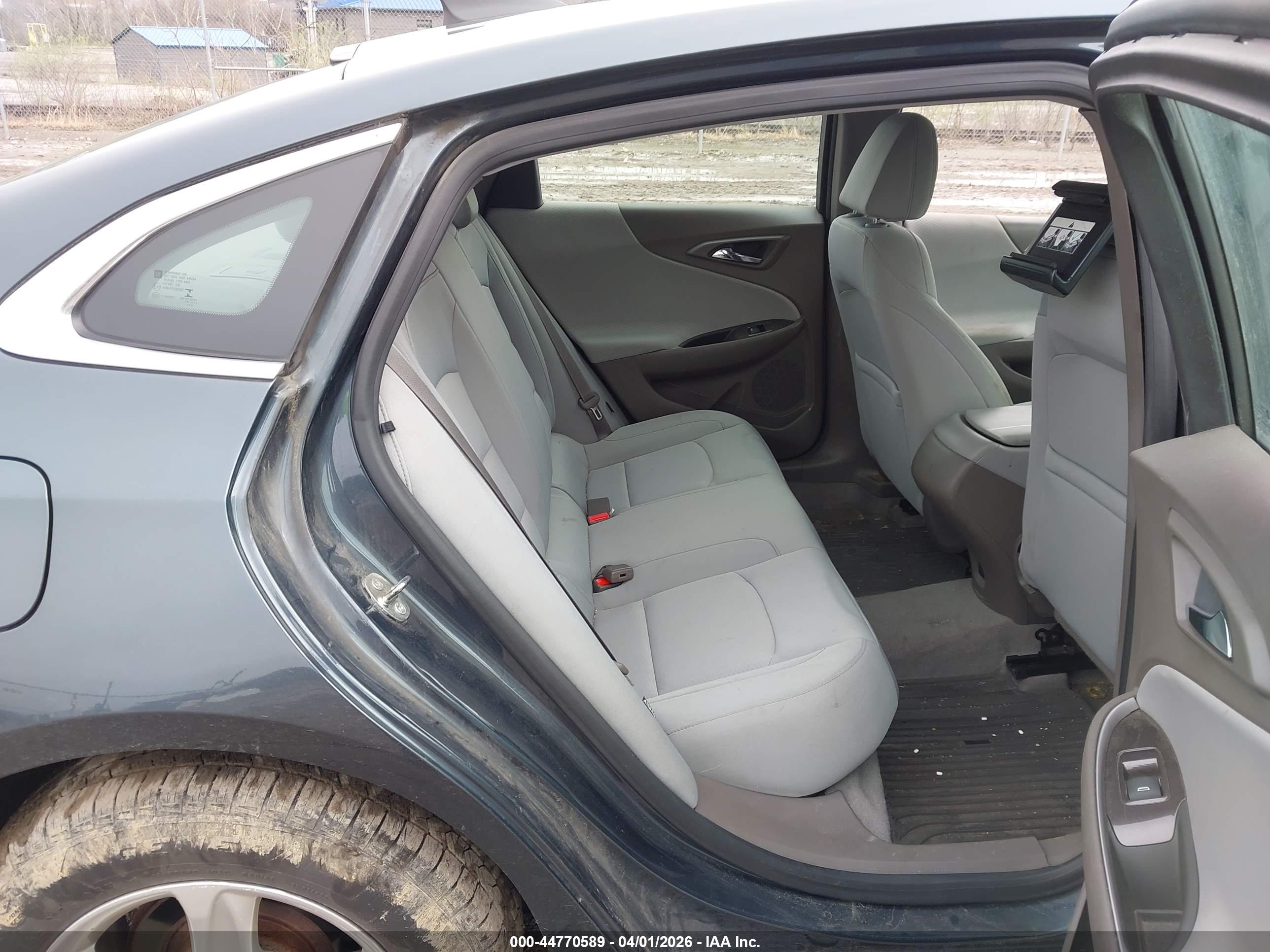 CHEVROLET MALIBU image 8