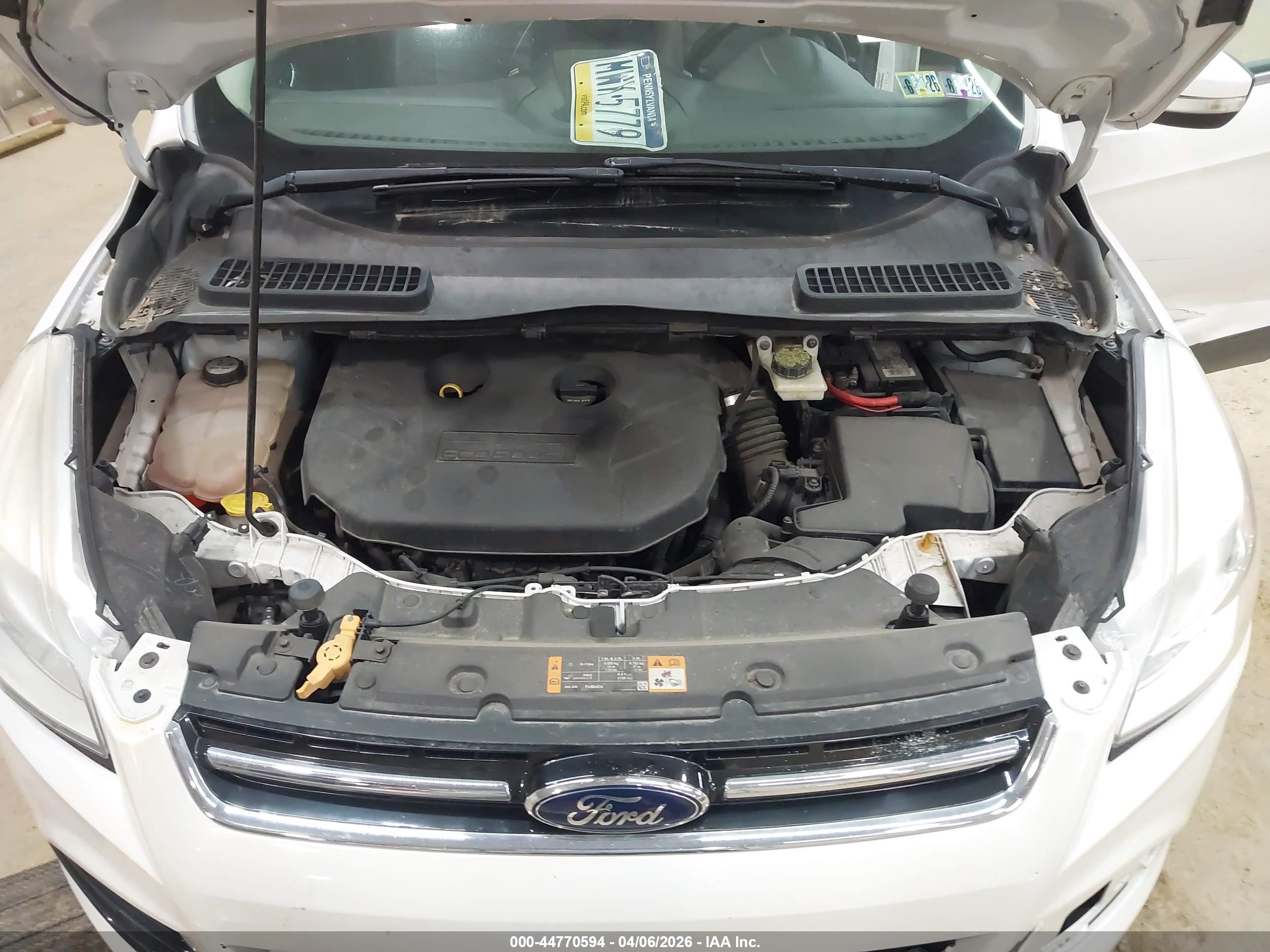 FORD ESCAPE image 10