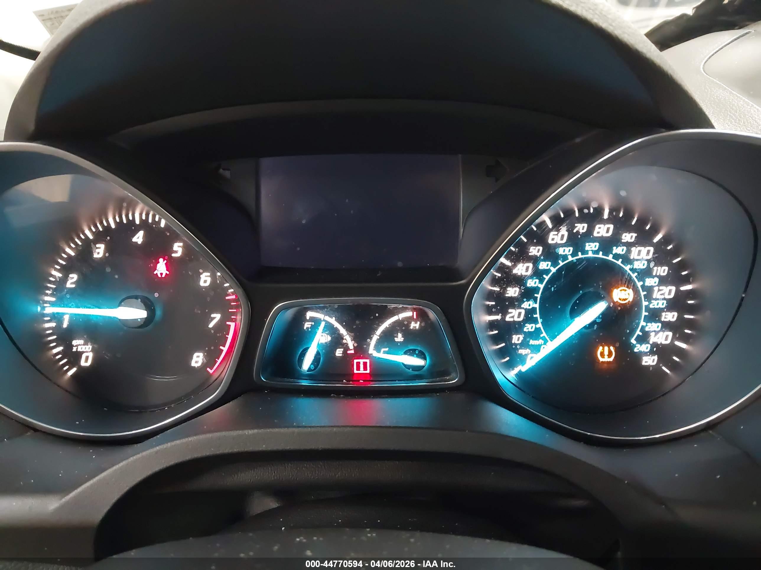 FORD ESCAPE image 7