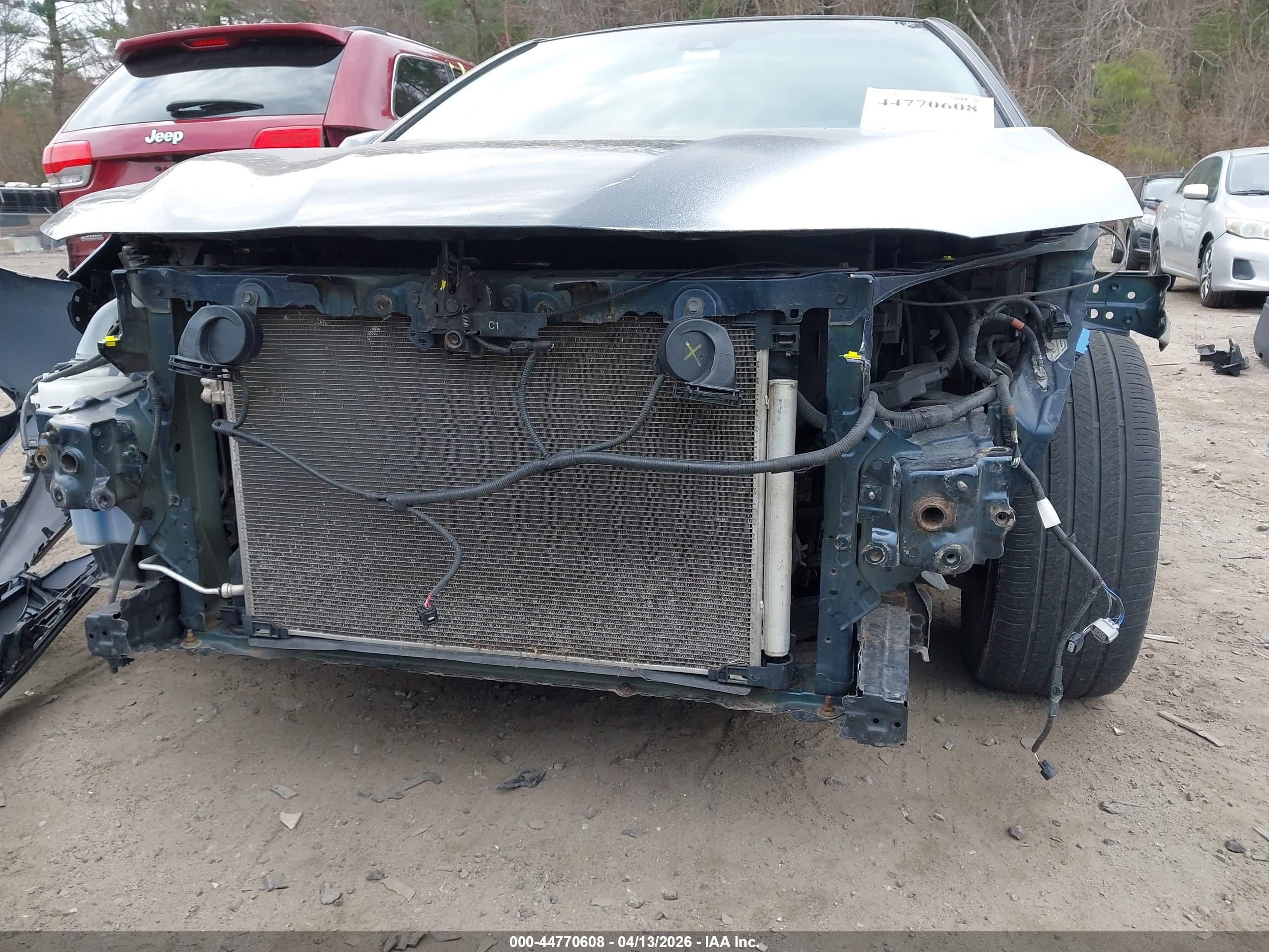 TOYOTA CAMRY image 6