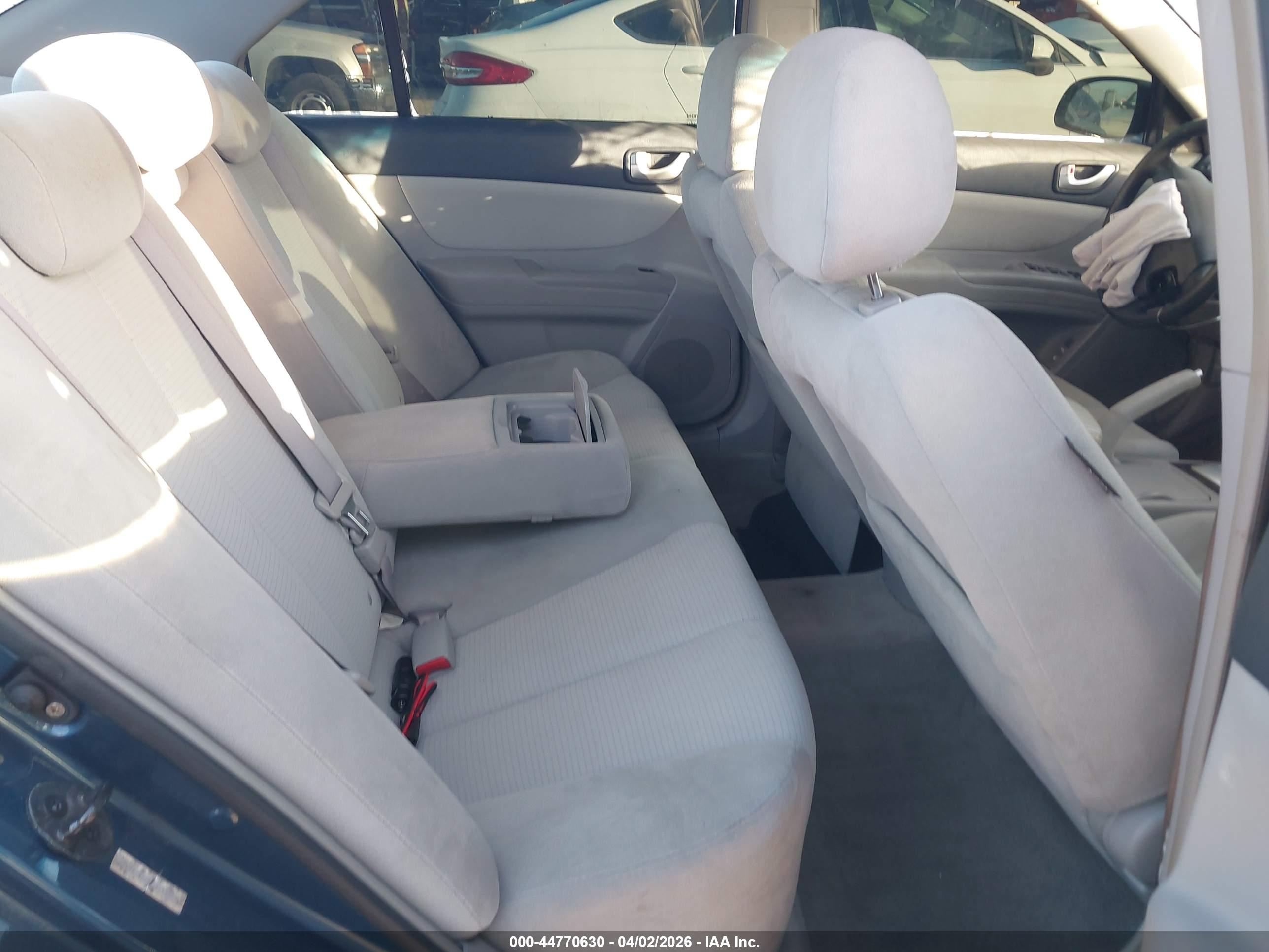 HYUNDAI SONATA image 8