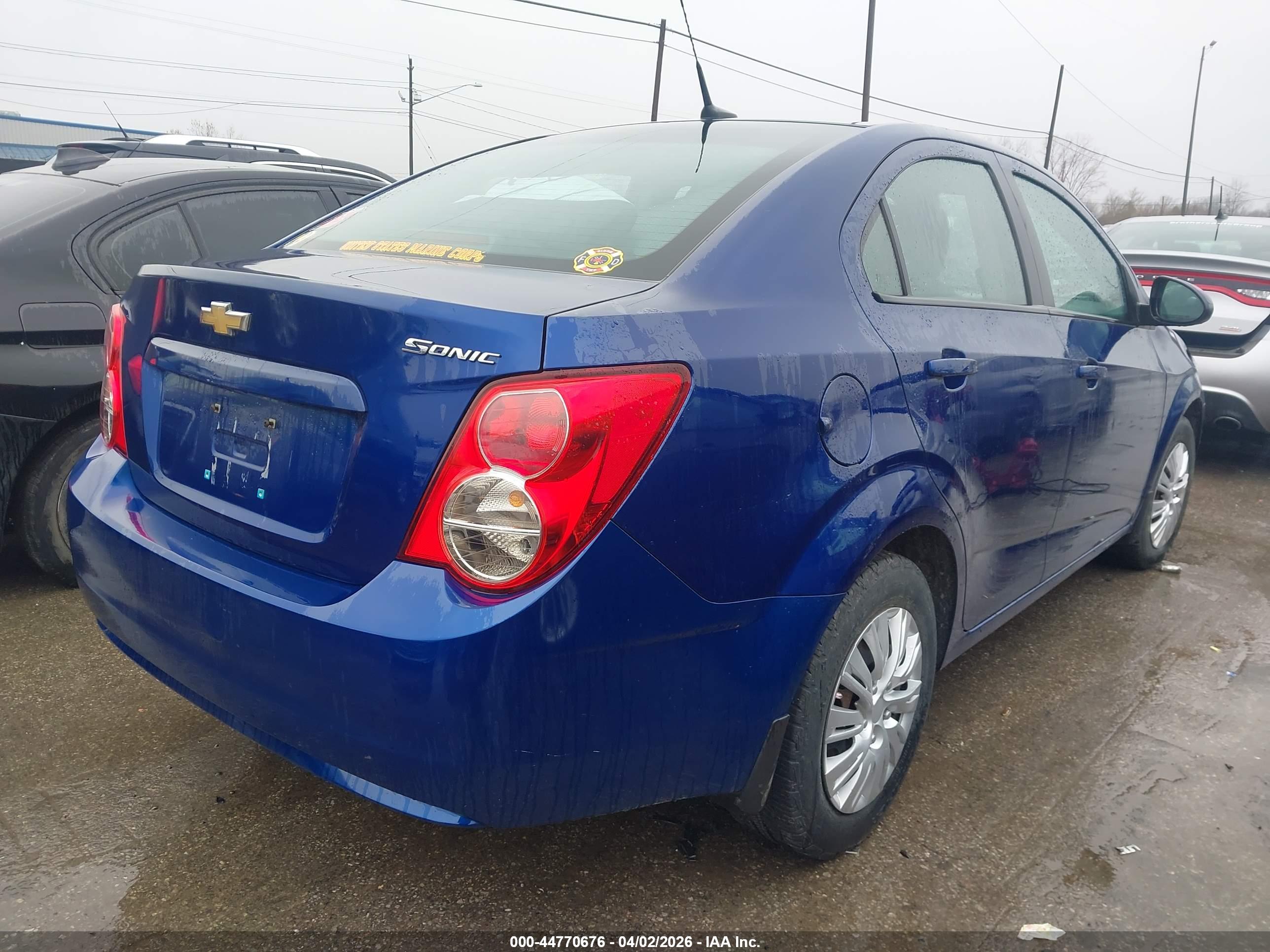 CHEVROLET SONIC image 4