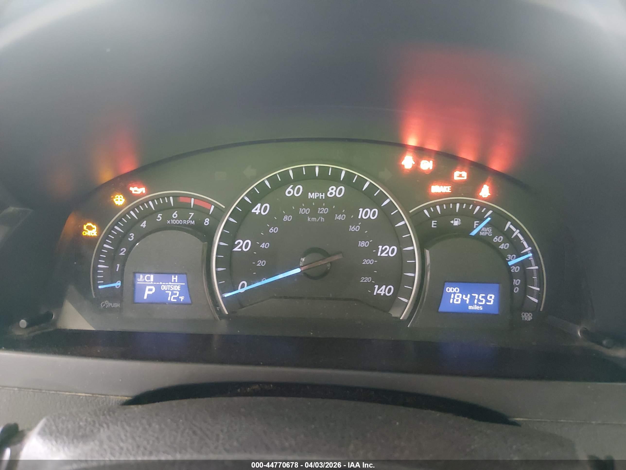 TOYOTA CAMRY image 7
