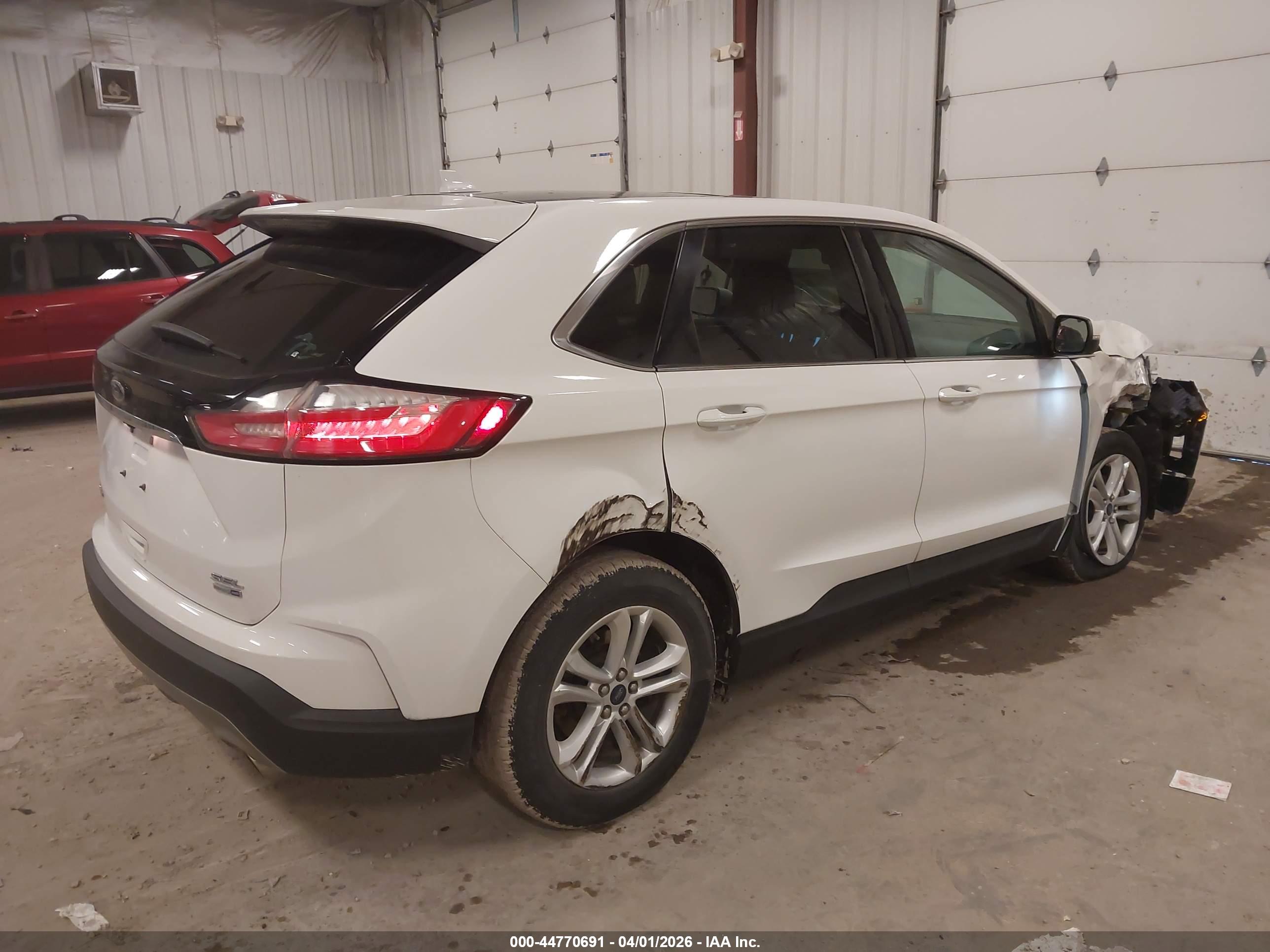 FORD EDGE image 4