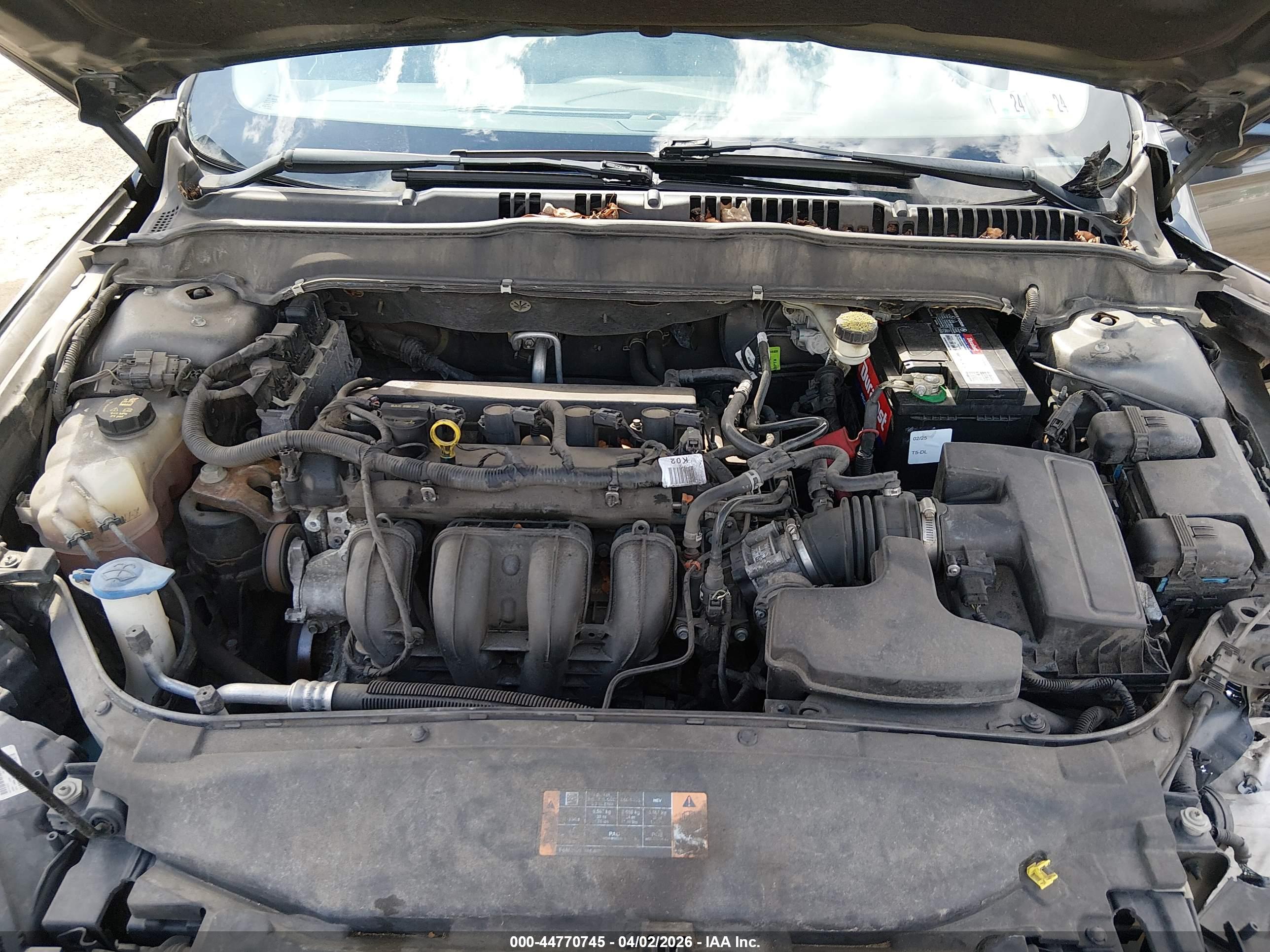 FORD FUSION image 10
