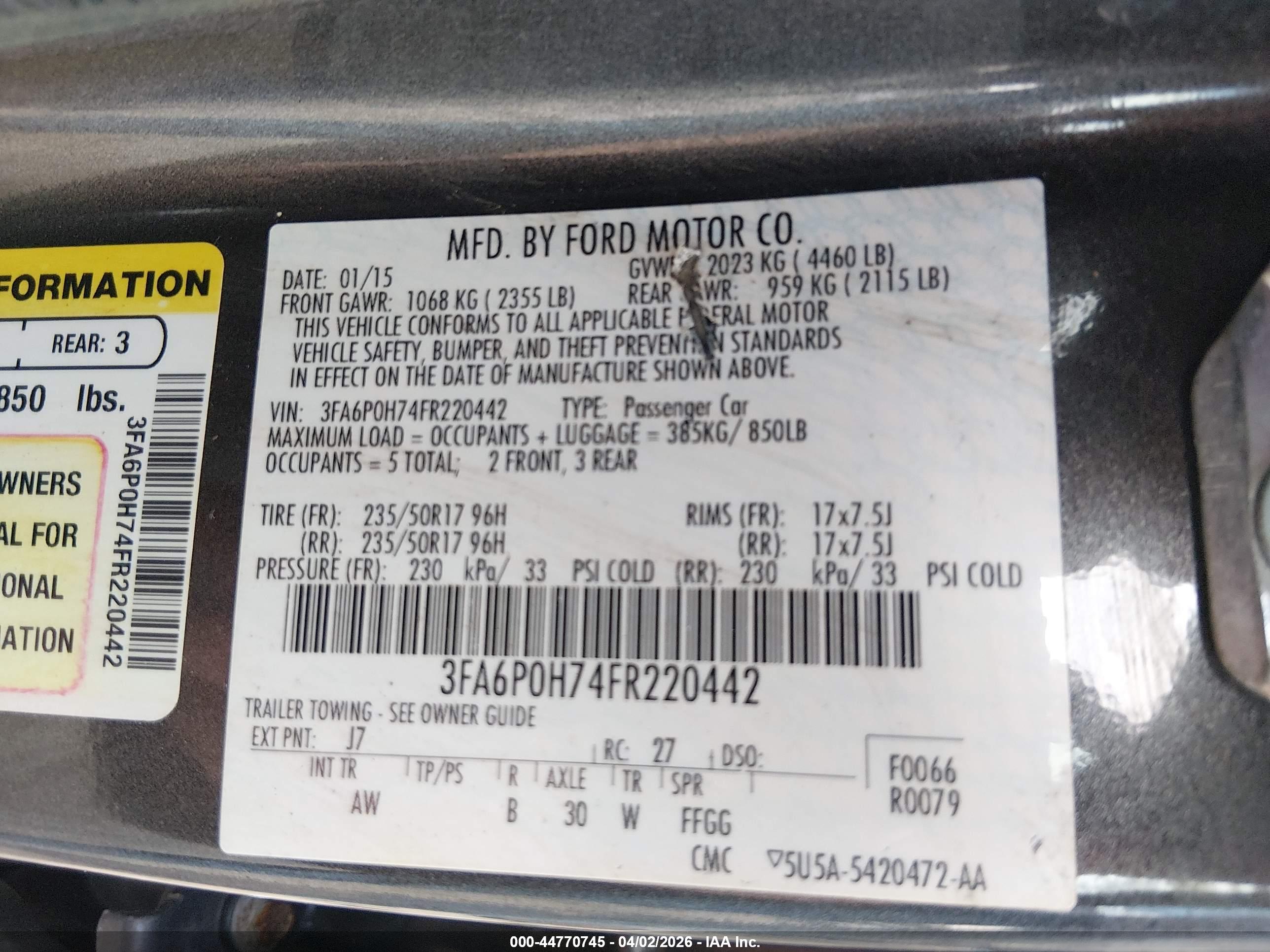 FORD FUSION image 9