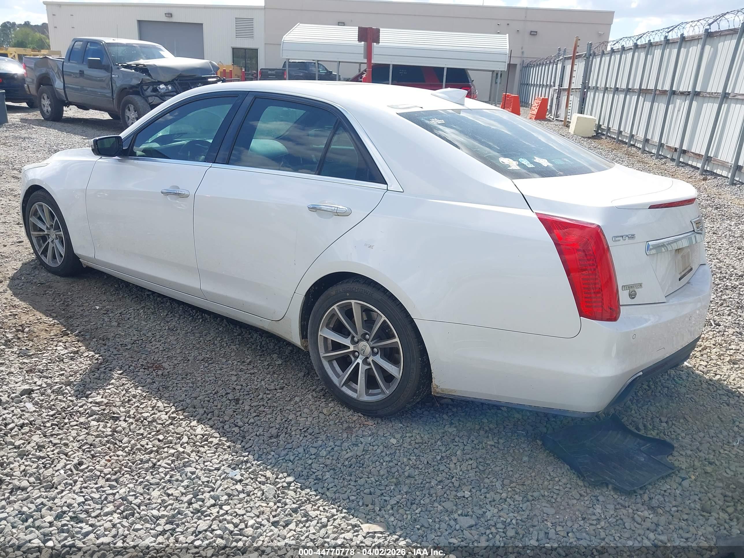 CADILLAC CTS image 3
